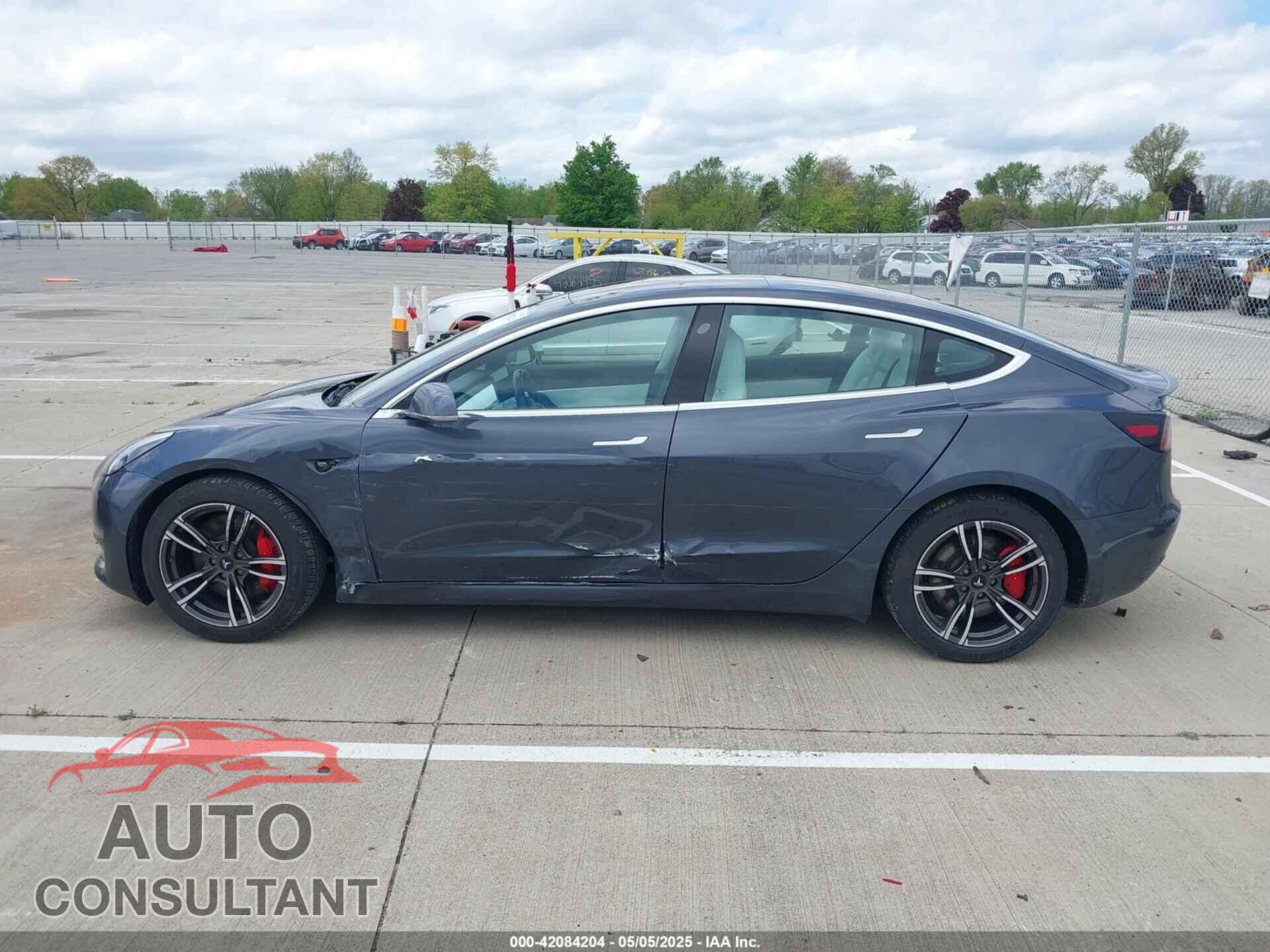 TESLA MODEL 3 2019 - 5YJ3E1EB9KF230493