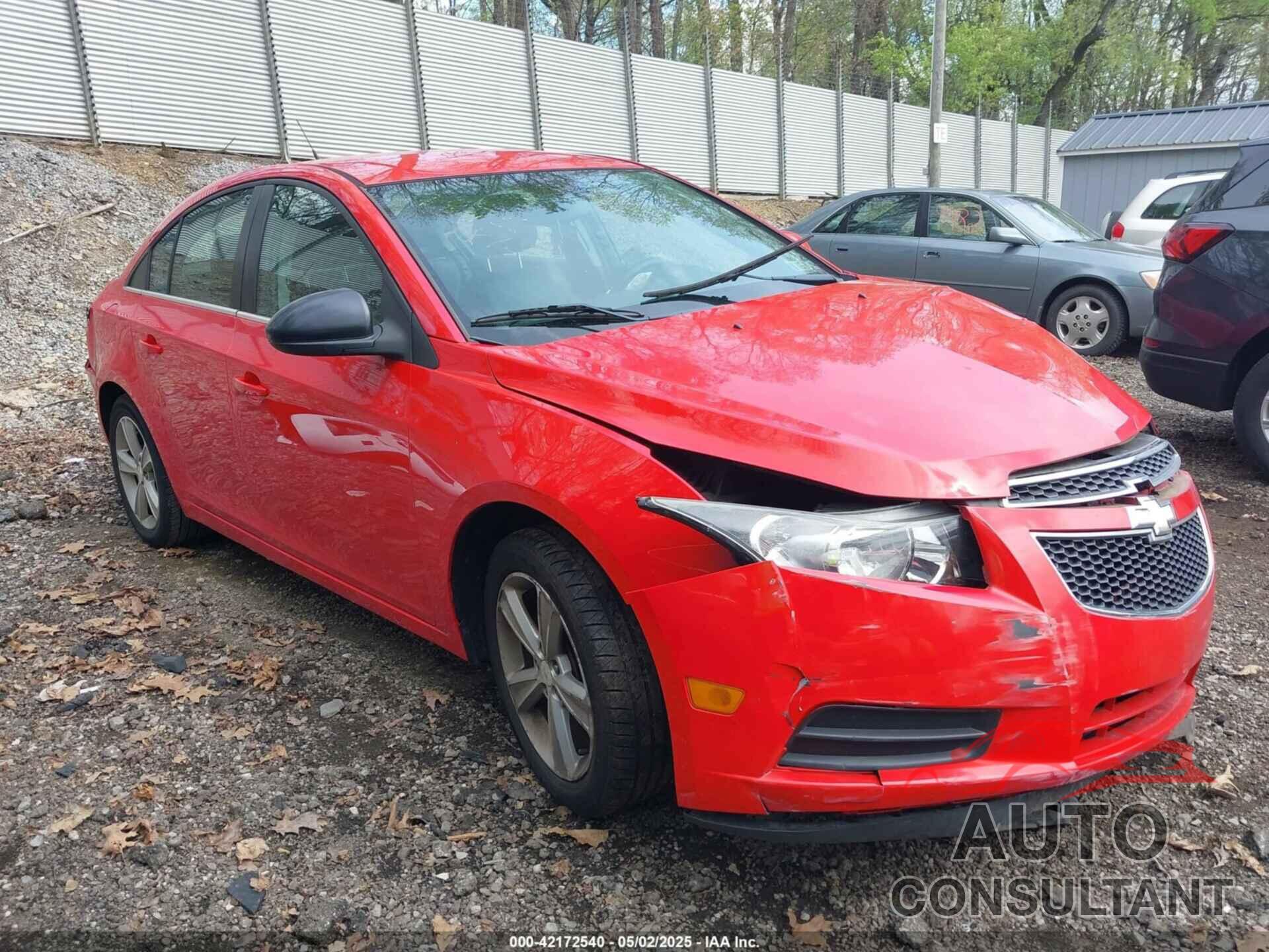 CHEVROLET CRUZE 2014 - 1G1PE5SB7E7387875