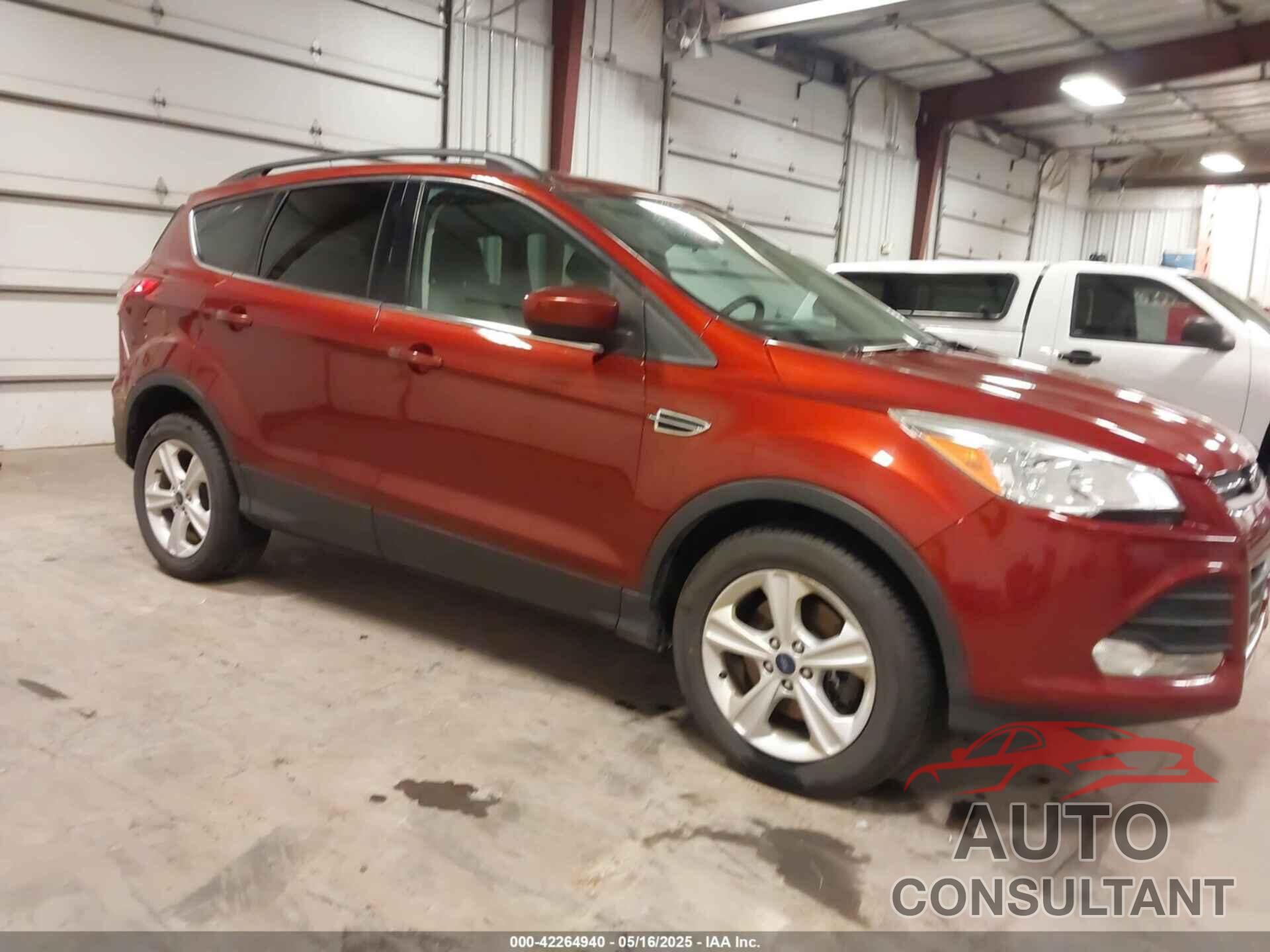 FORD ESCAPE 2015 - 1FMCU9GX9FUA72658