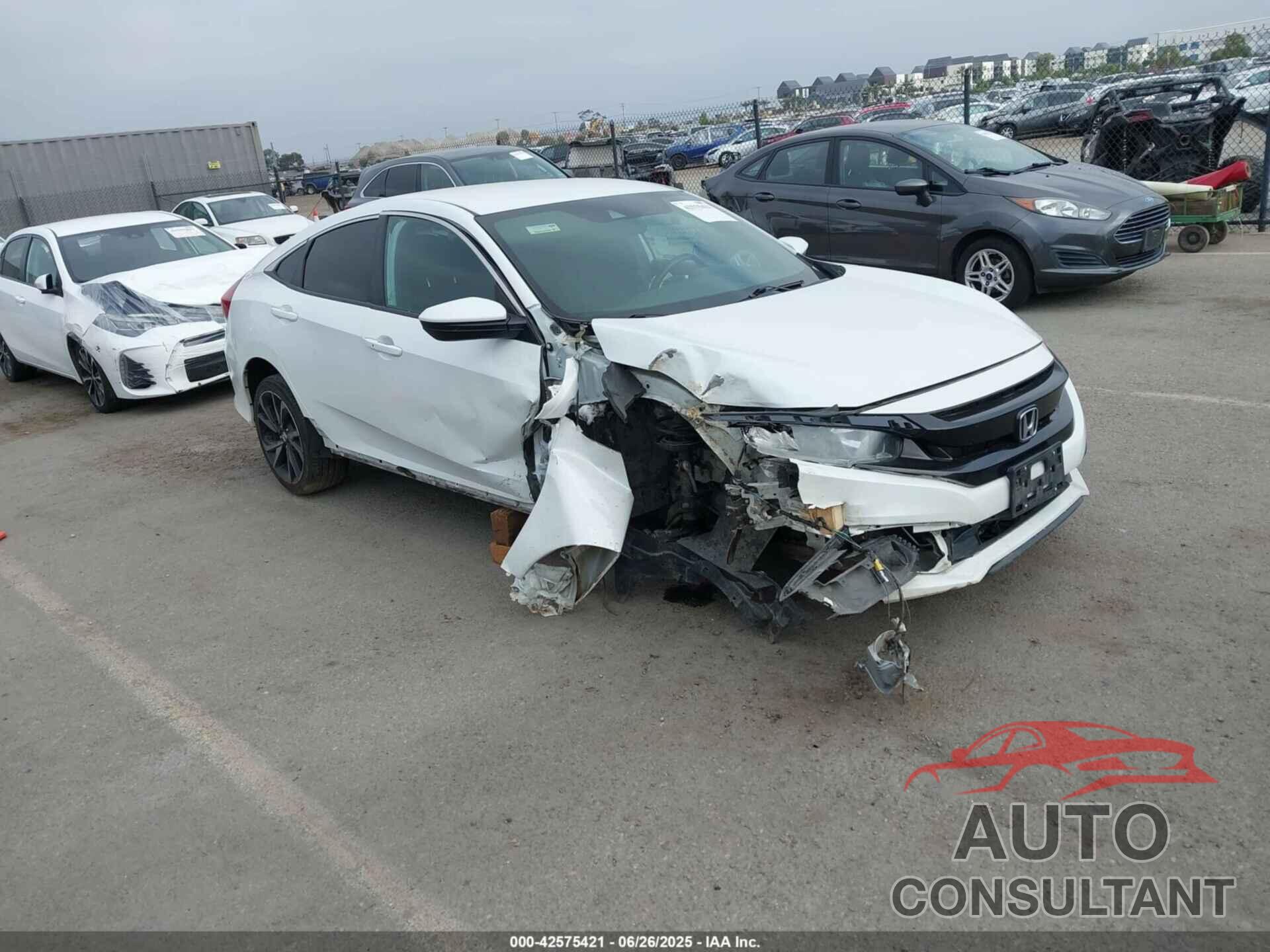 HONDA CIVIC 2019 - 2HGFC2F88KH548841