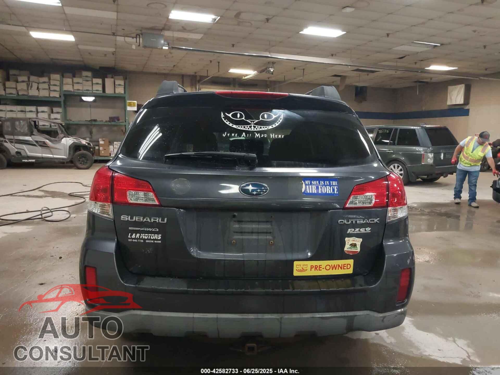 SUBARU OUTBACK 2011 - 4S4BRBCC2B3355538