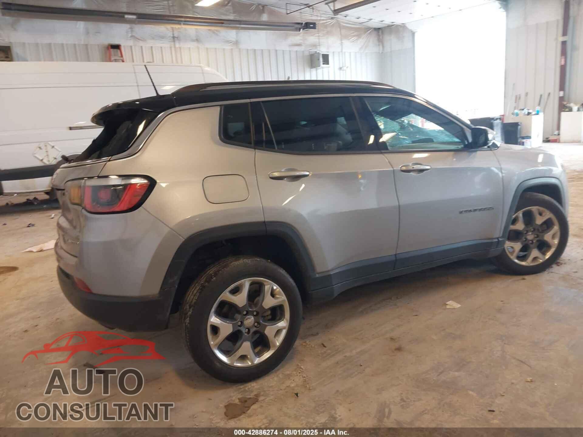 JEEP COMPASS 2020 - 3C4NJDCB2LT204345