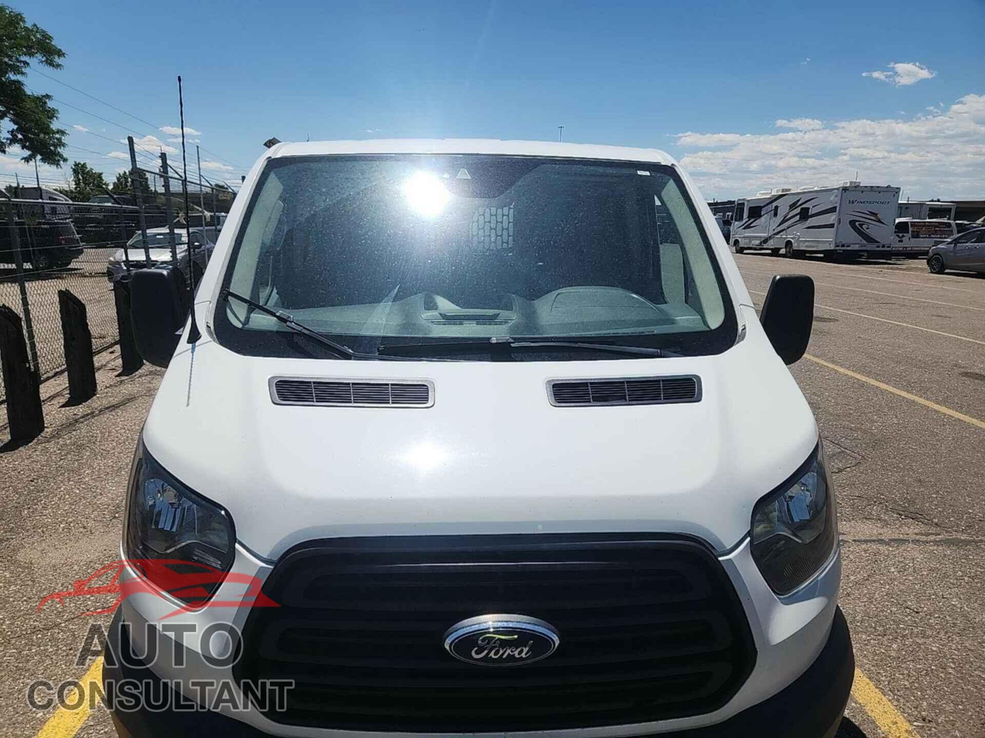 FORD TRANSIT 2018 - 1FTYE1YM6JKB52209