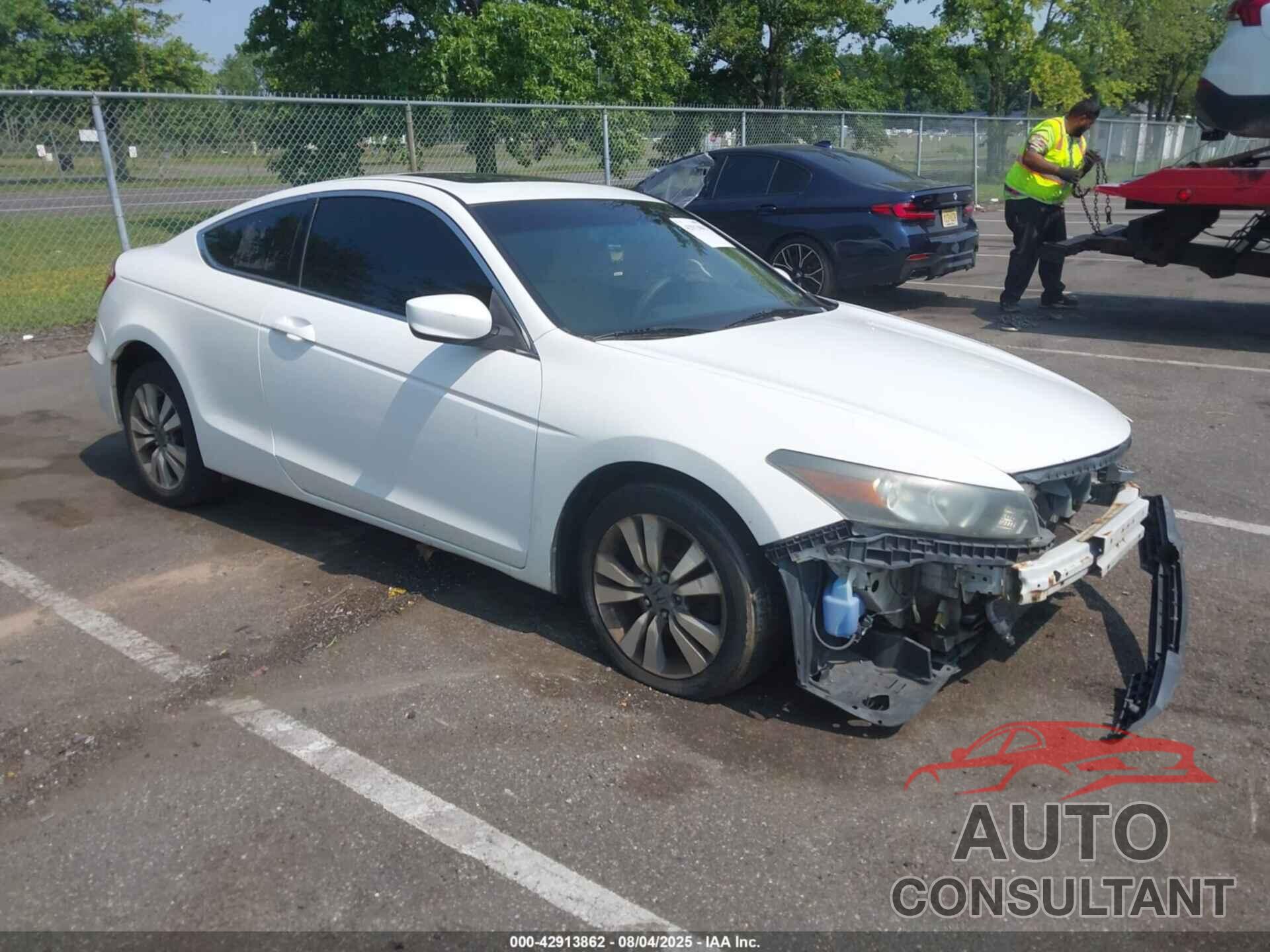 HONDA ACCORD 2009 - 1HGCS117X9A015946