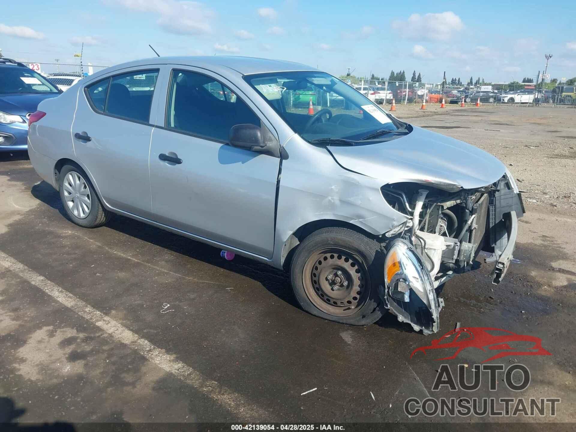 NISSAN VERSA 2014 - 3N1CN7APXEL811465