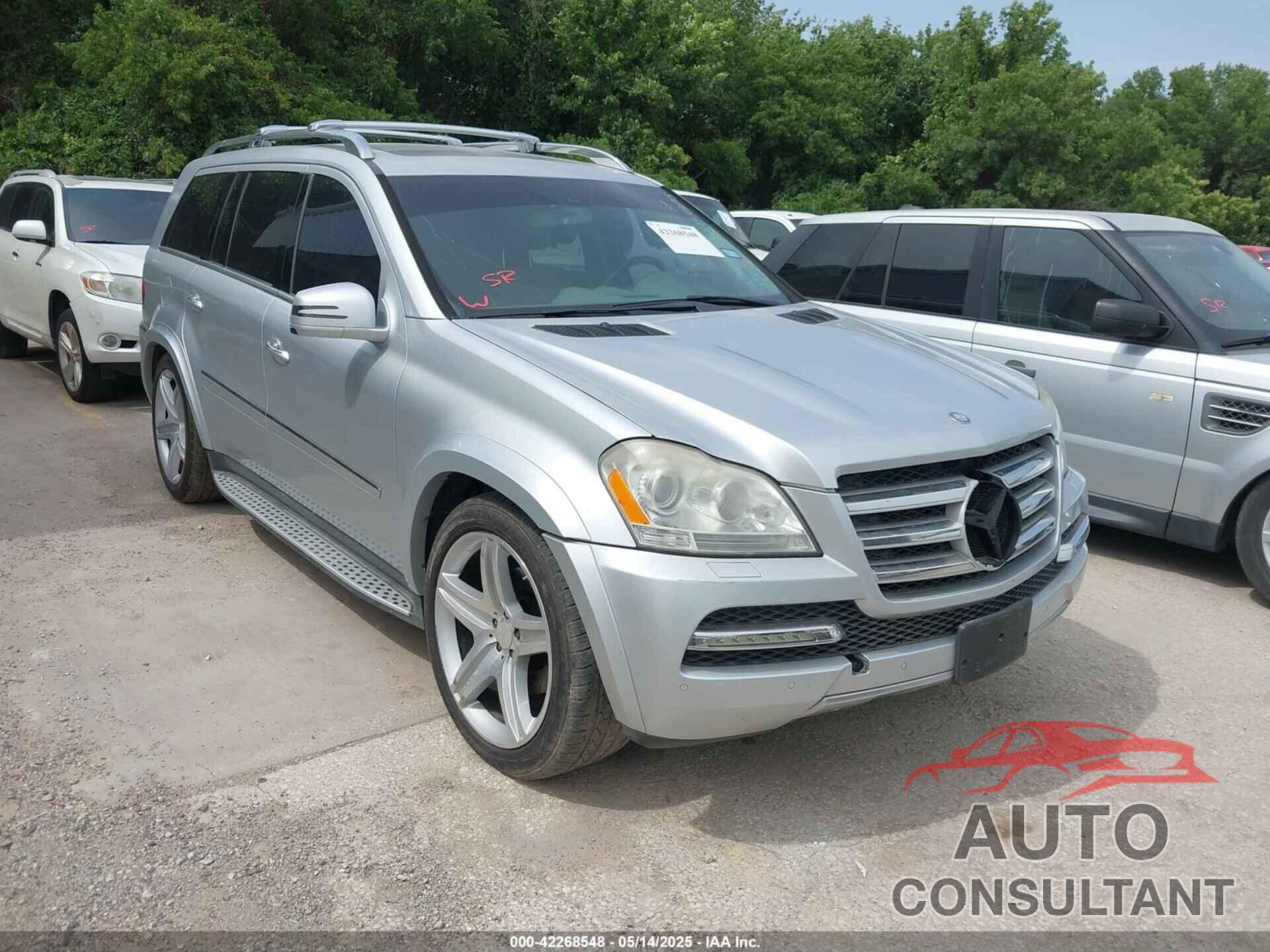 MERCEDES-BENZ GL 550 2011 - 4JGBF8GE2BA656815