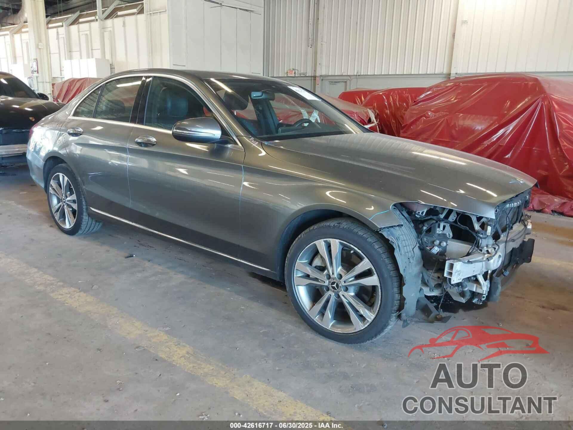 MERCEDES-BENZ C 300 2019 - 55SWF8EB3KU301575