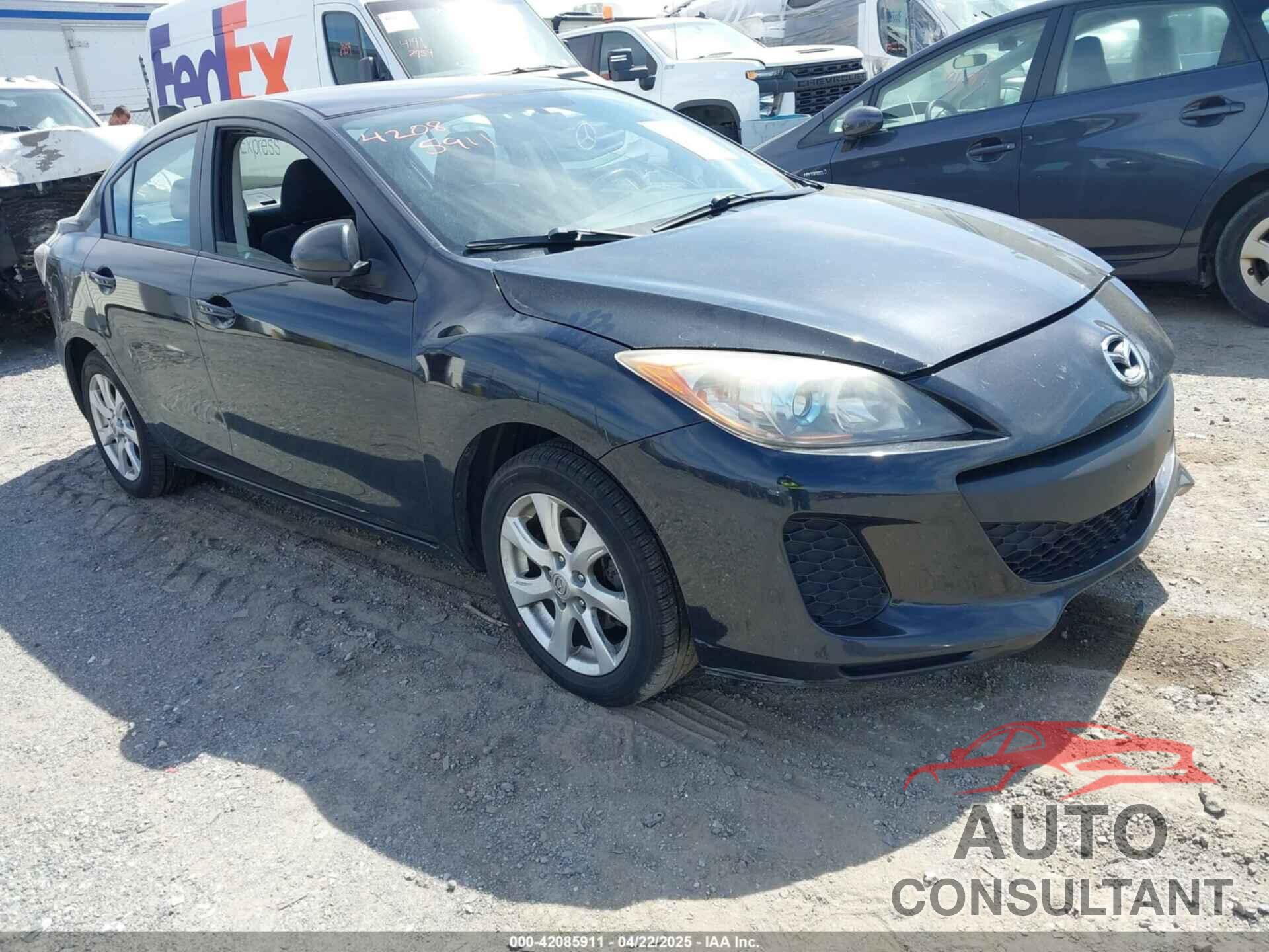 MAZDA MAZDA3 2012 - JM1BL1V88C1635308