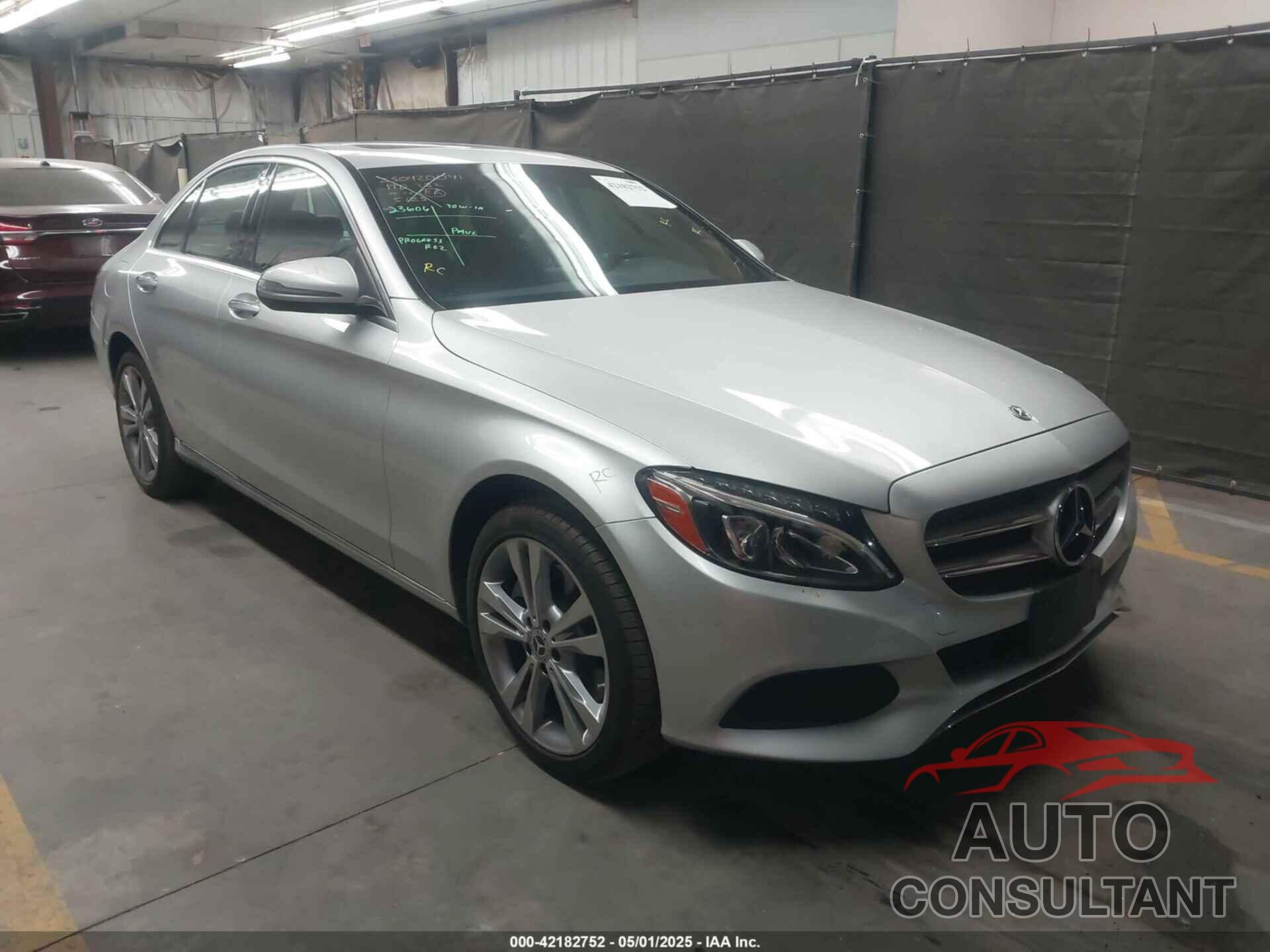 MERCEDES-BENZ C 300 2018 - 55SWF4KBXJU255125