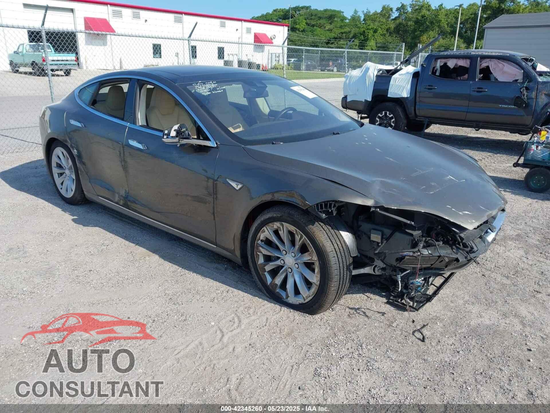 TESLA MODEL S 2016 - 5YJSA1E26GF159977