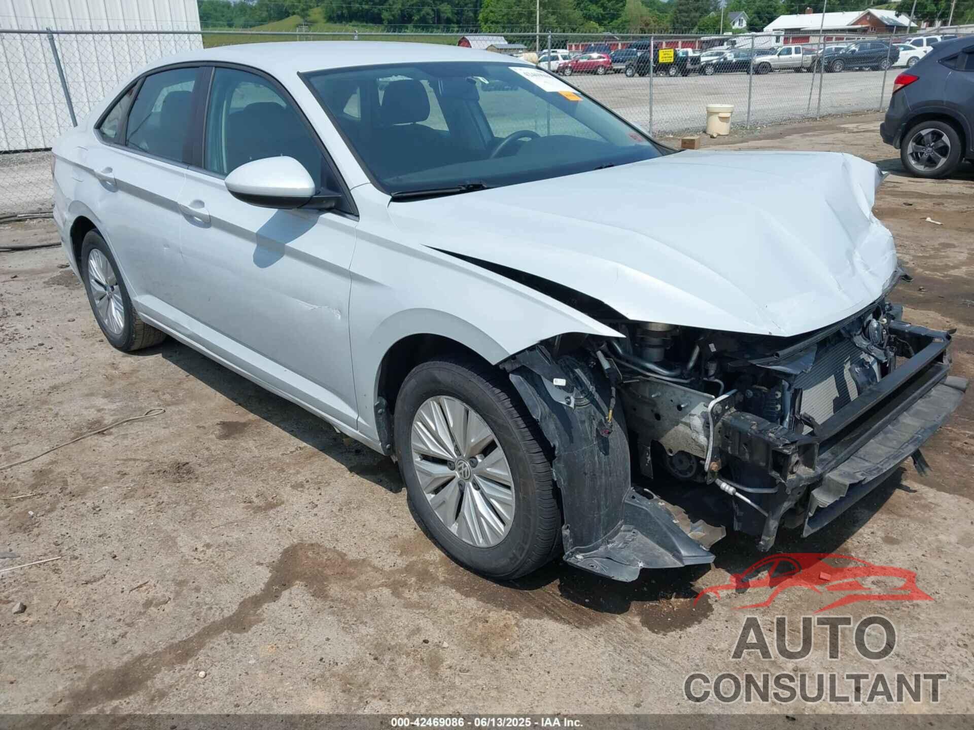 VOLKSWAGEN JETTA 2019 - 3VWC57BU0KM139582