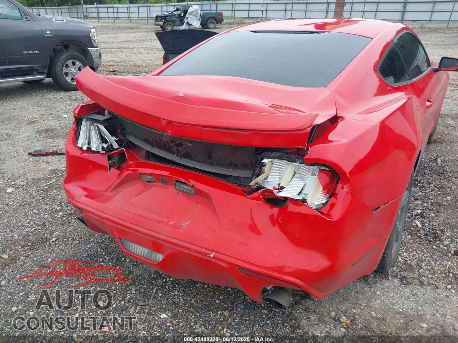 FORD MUSTANG 2015 - 1FA6P8AM2F5306754