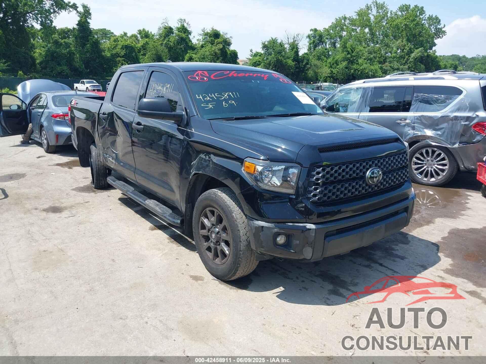 TOYOTA TUNDRA 2021 - 5TFEY5F17MX285935