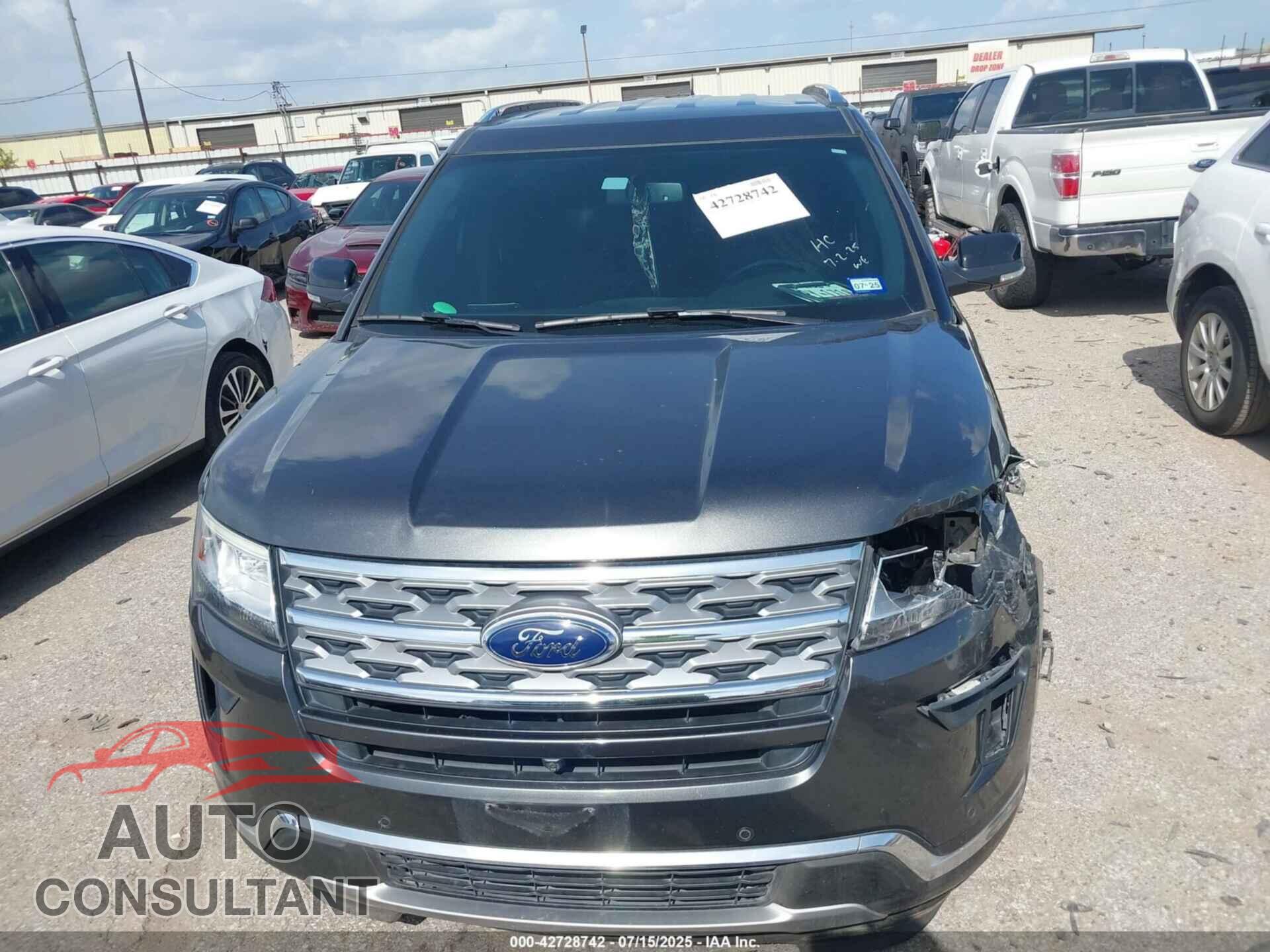 FORD EXPLORER 2018 - 1FM5K7F87JGB11641