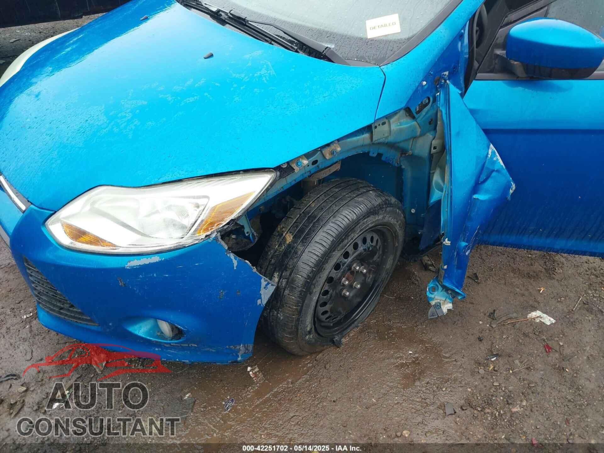 FORD FOCUS 2012 - 1FAHP3F23CL447469