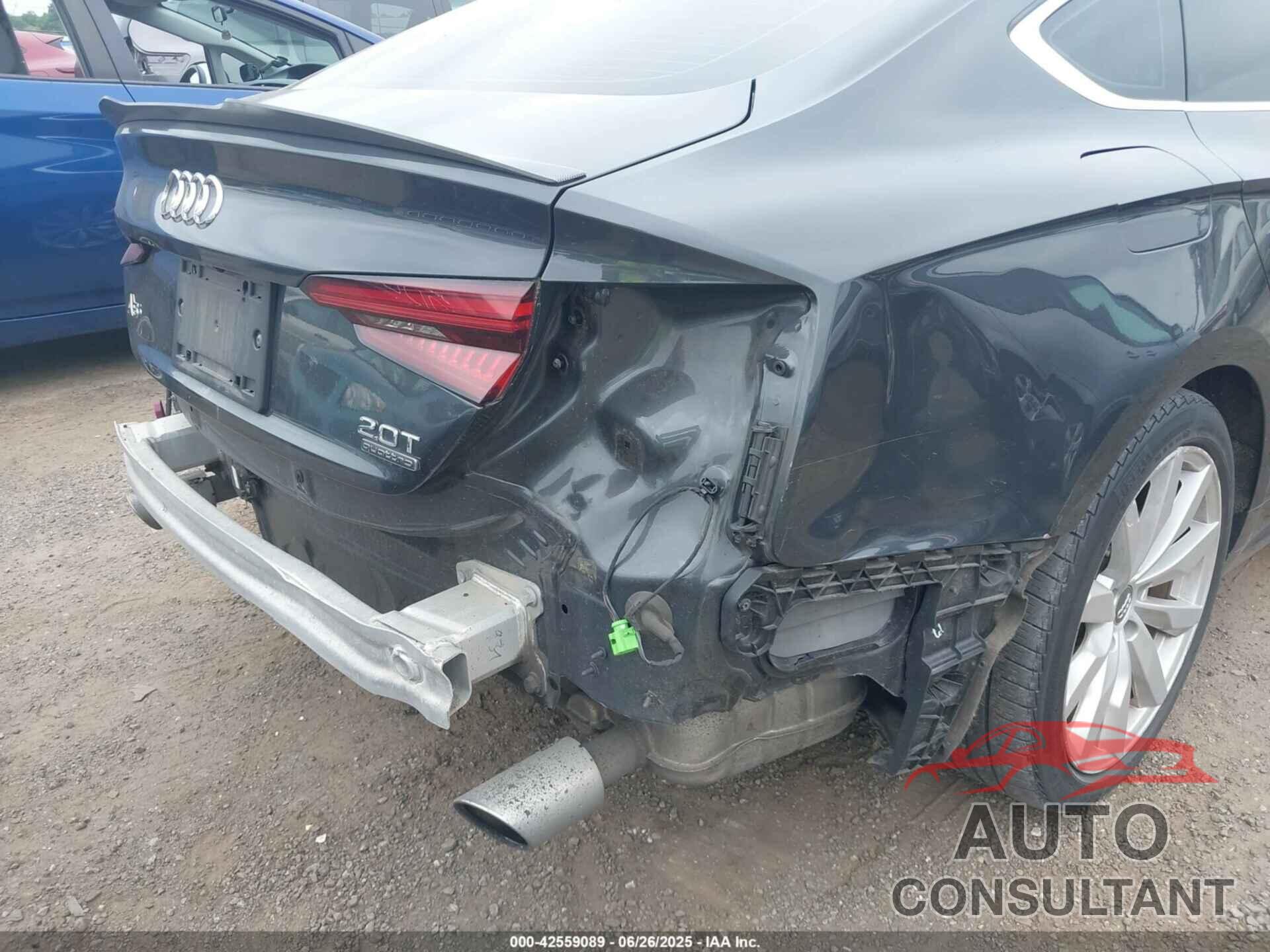 AUDI A5 2018 - WAUBNCF53JA087237
