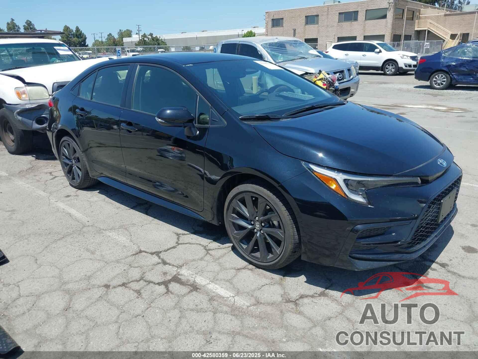 TOYOTA COROLLA 2024 - JTDBCMFE5R3065139