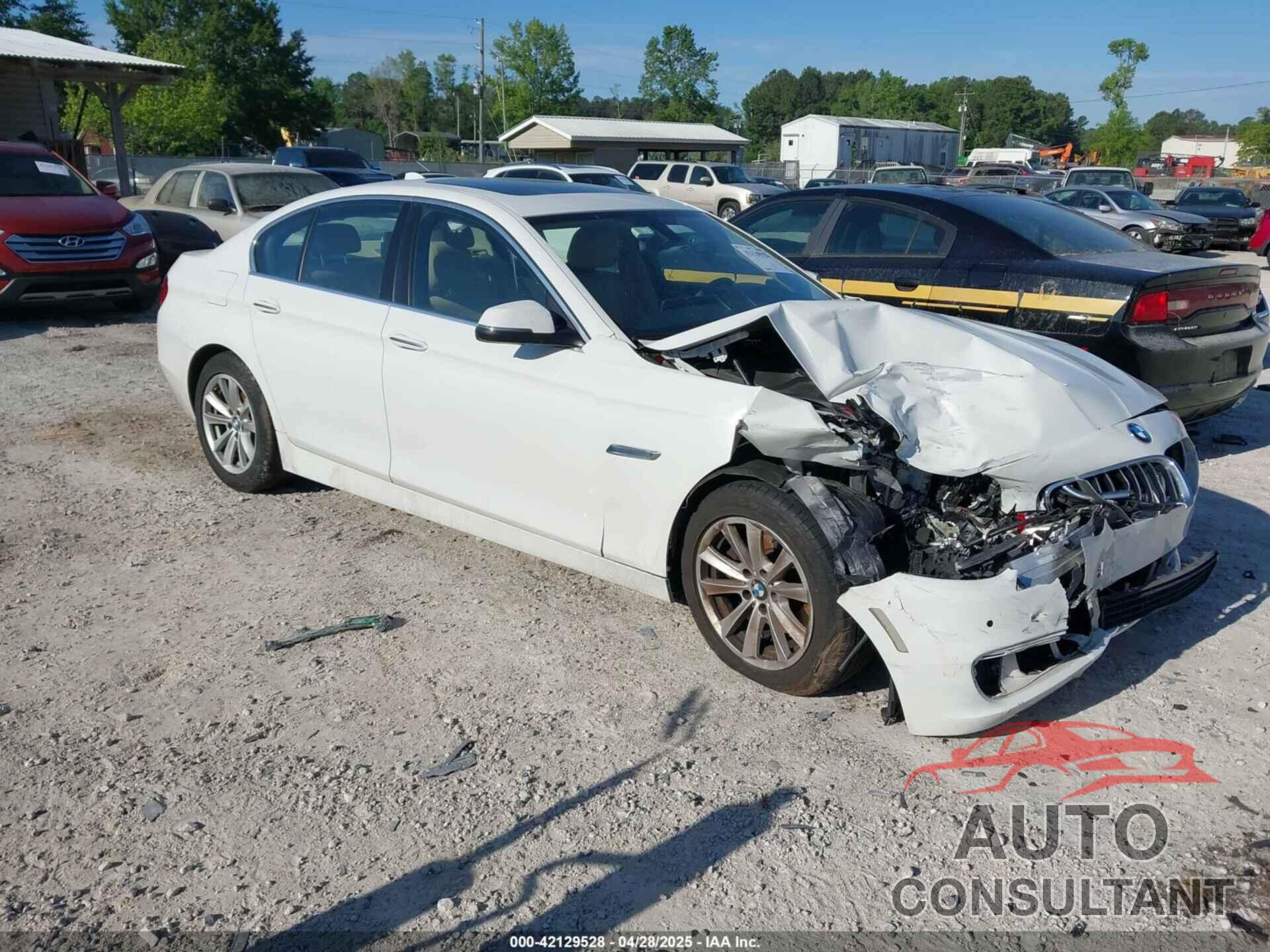 BMW 528I 2014 - WBA5A7C59ED617123
