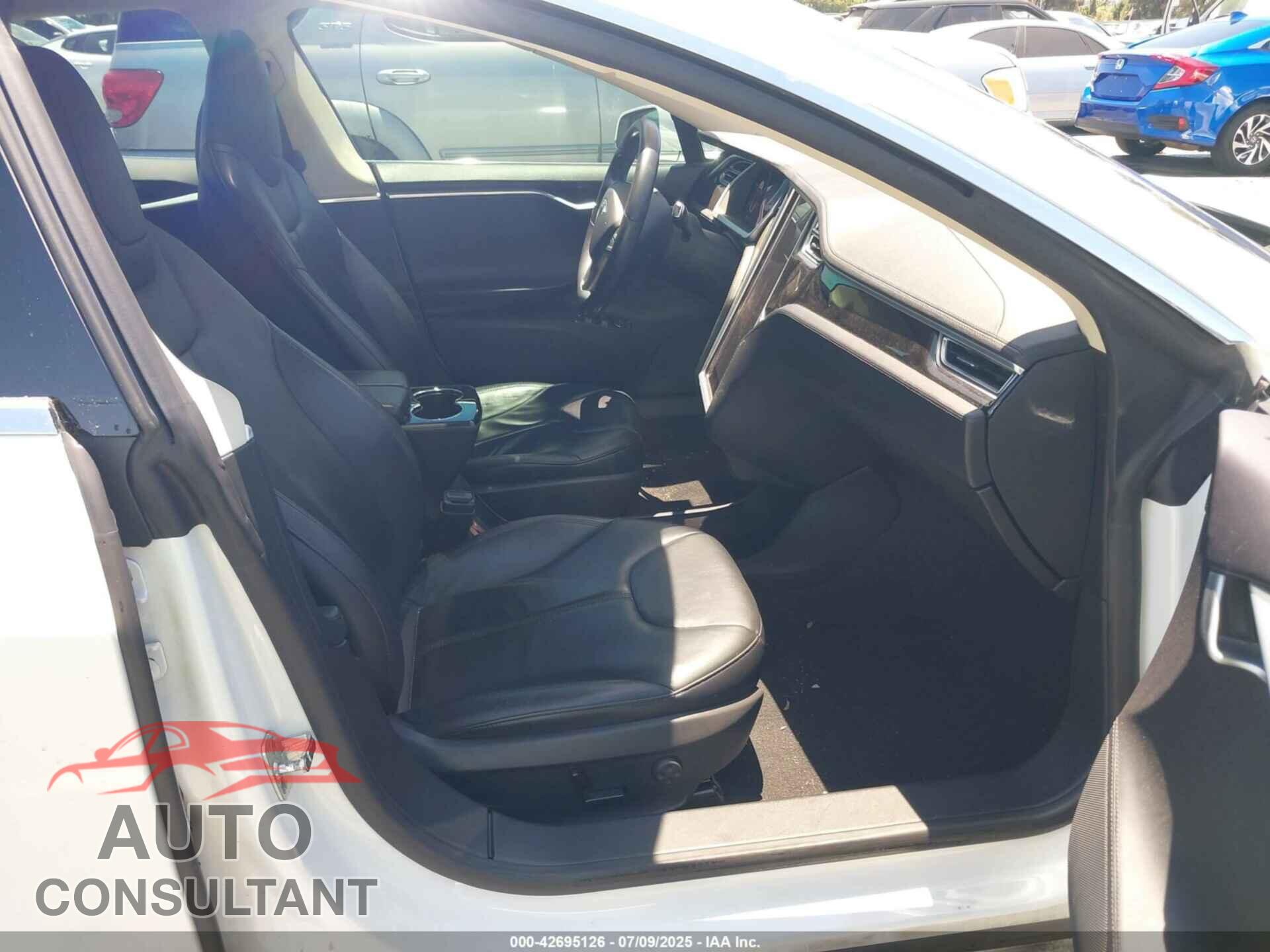 TESLA MODEL S 2013 - 5YJSA1CG9DFP20568