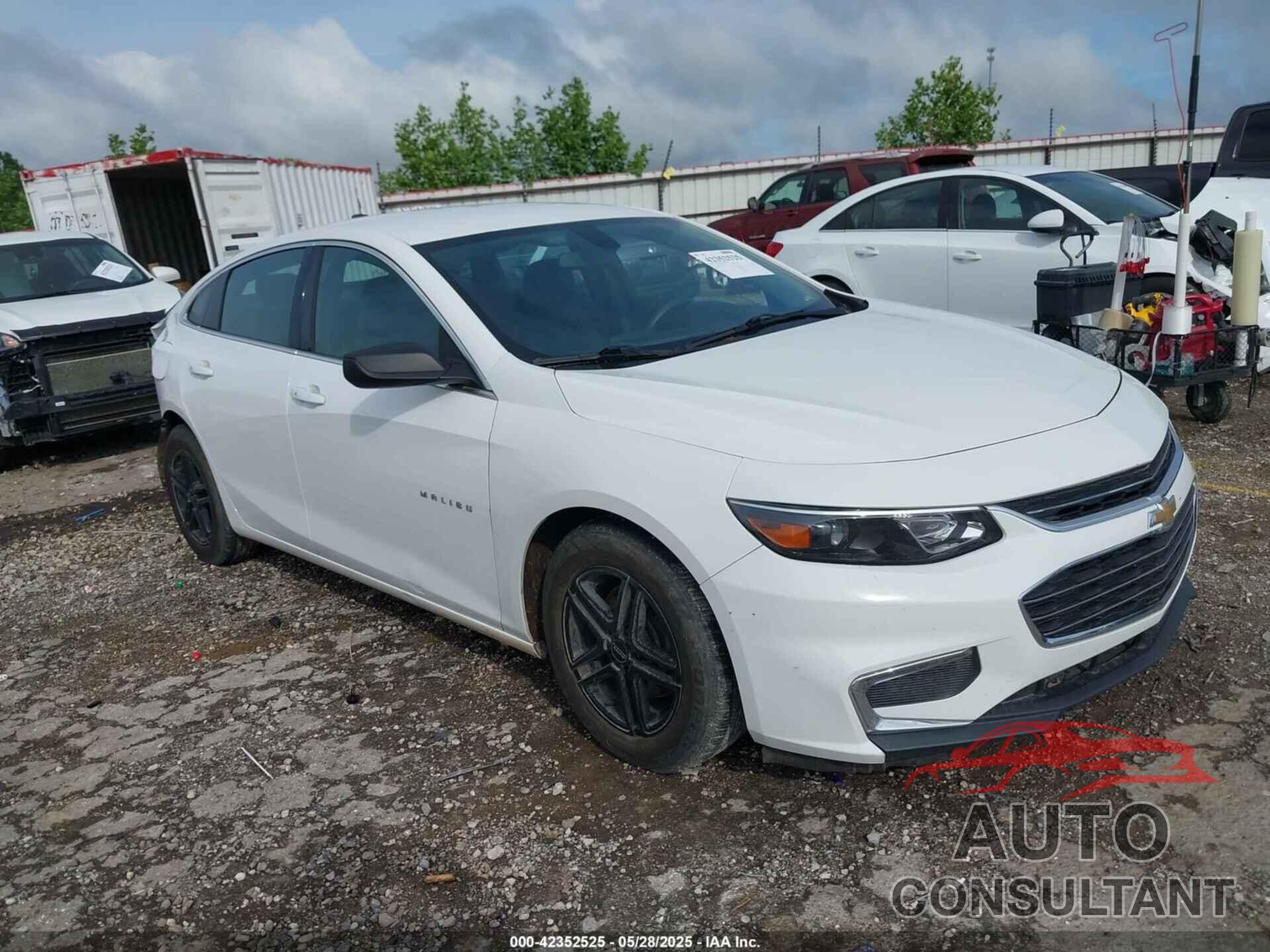 CHEVROLET MALIBU 2018 - 1G1ZB5ST4JF202479