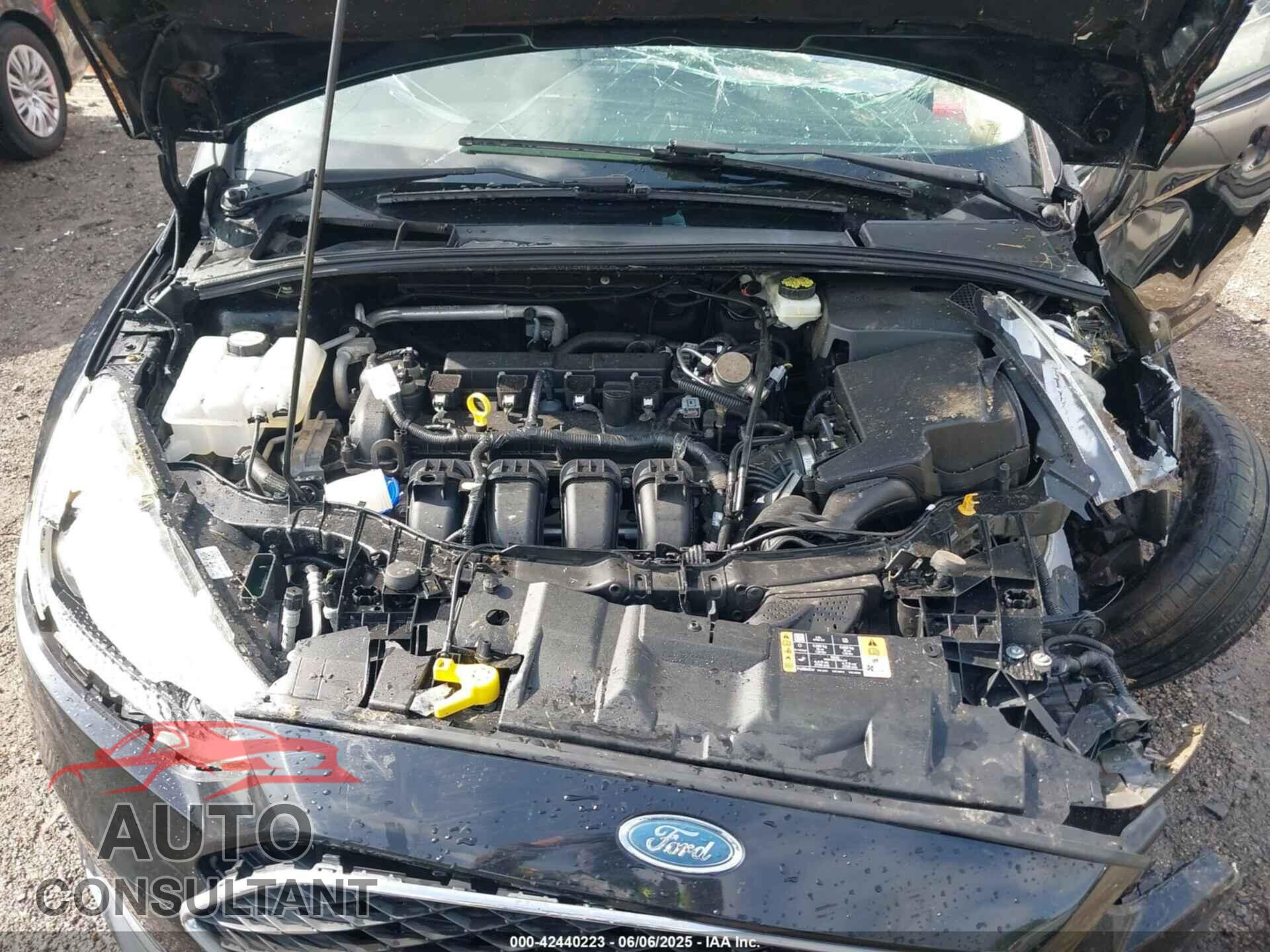 FORD FOCUS 2017 - 1FADP3F2XHL305514