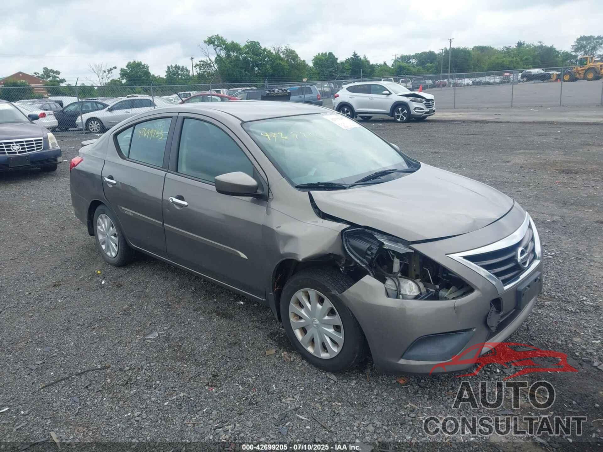 NISSAN VERSA 2015 - 3N1CN7AP0FL946729