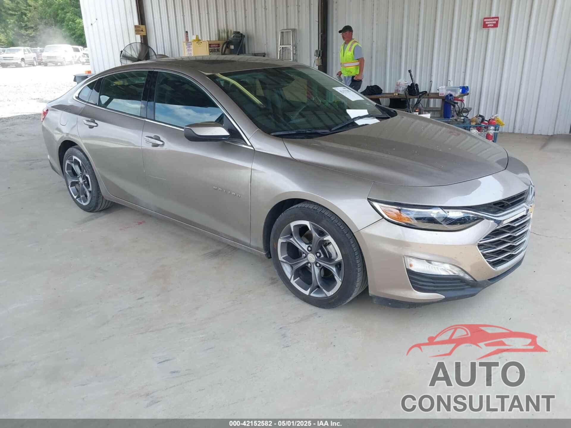 CHEVROLET MALIBU 2023 - 1G1ZD5ST6PF153045