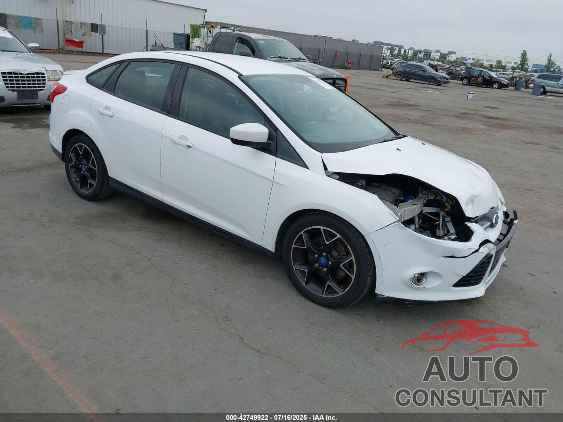 FORD FOCUS 2012 - 1FAHP3F22CL227773