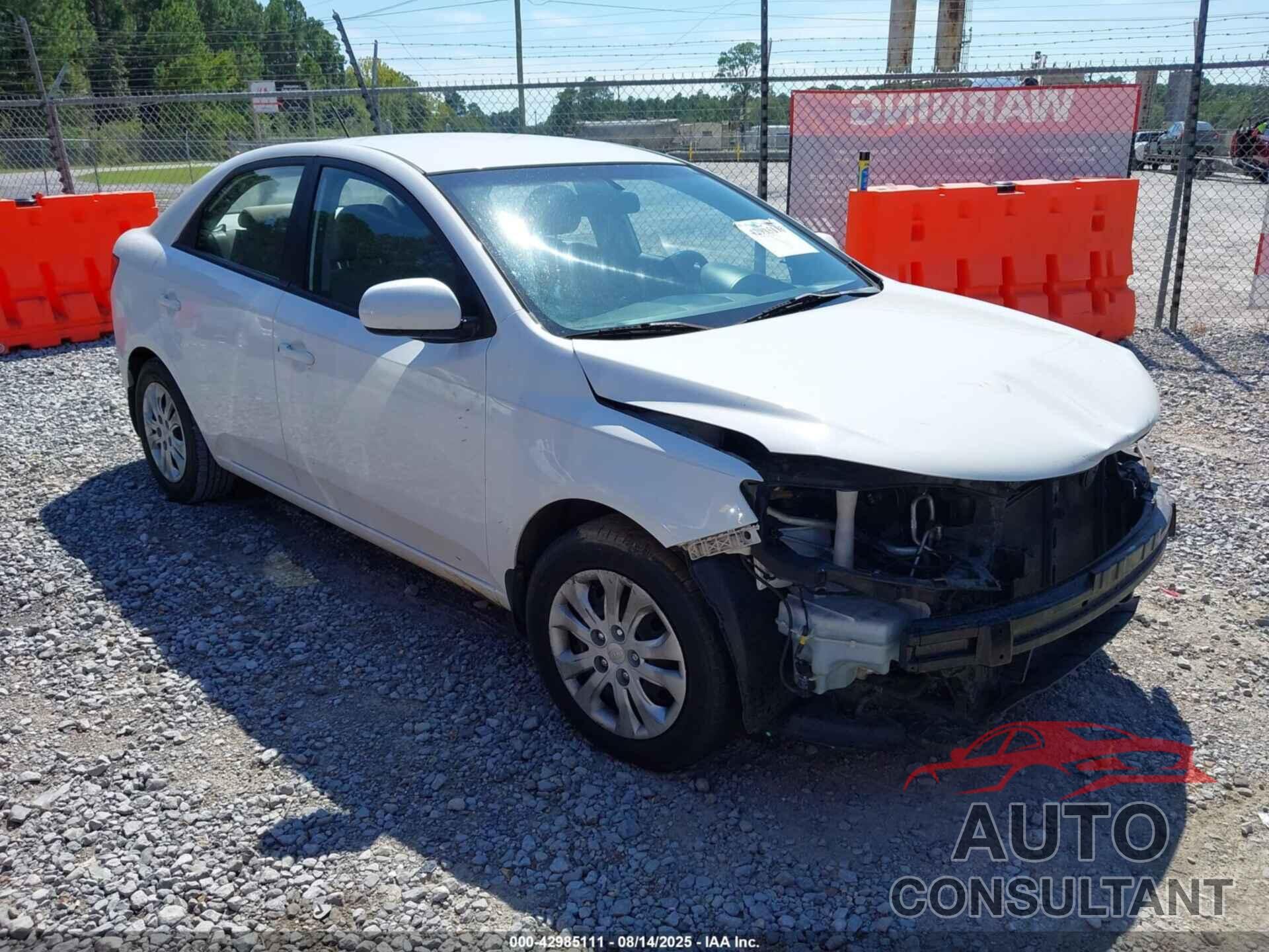 KIA FORTE 2010 - KNAFT4A2XA5820774