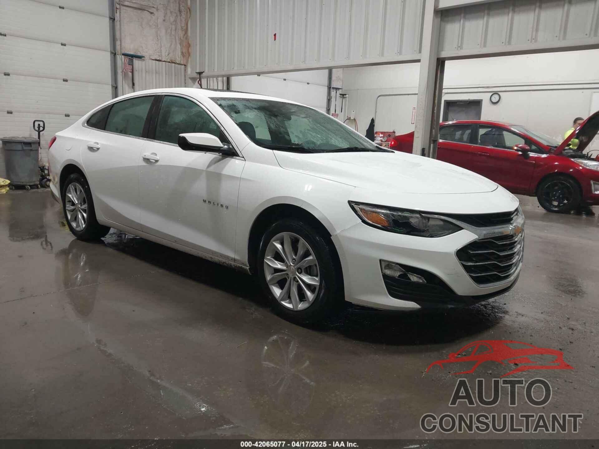 CHEVROLET MALIBU 2024 - 1G1ZD5ST6RF182029