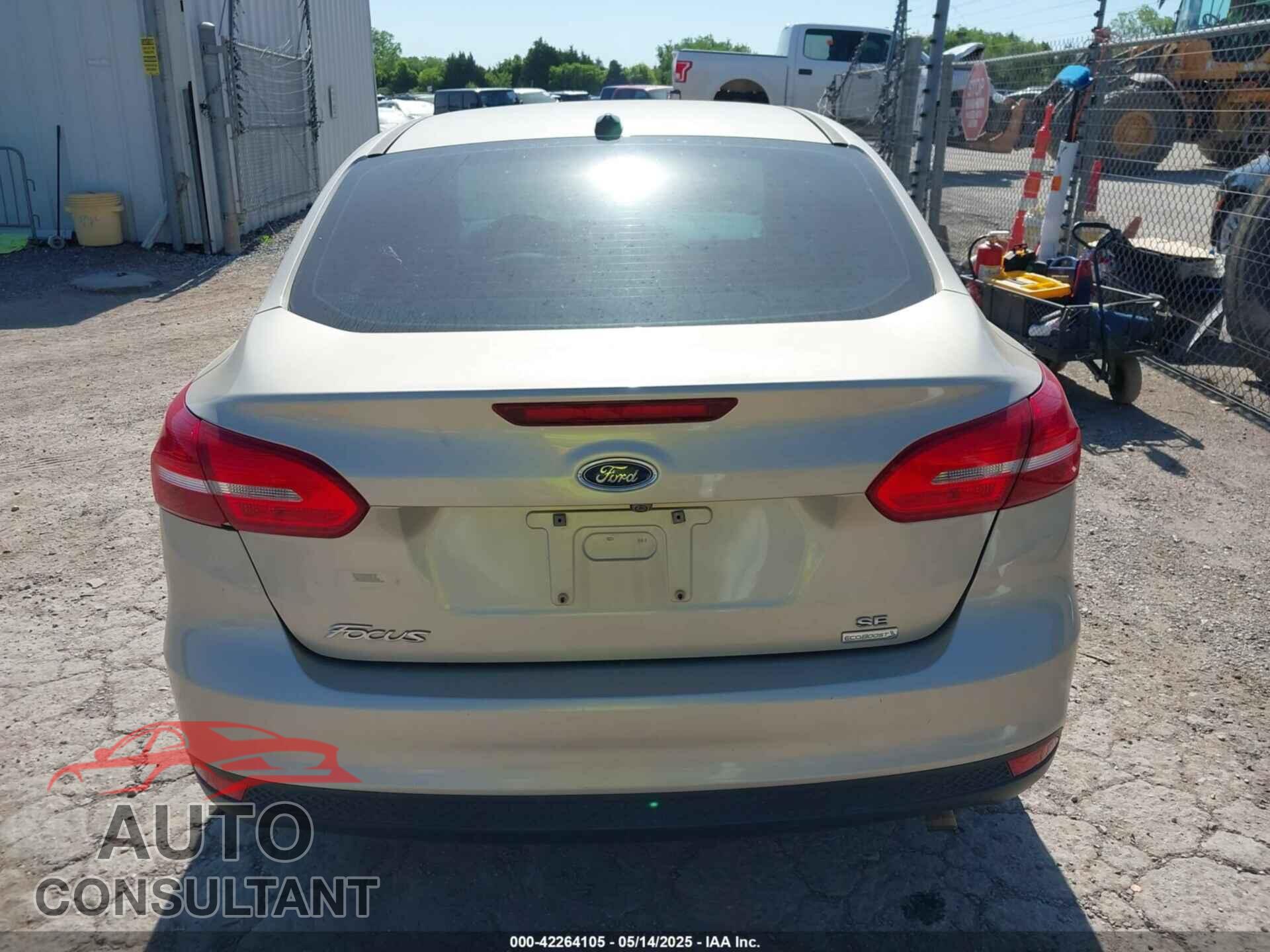 FORD FOCUS 2018 - 1FADP3FEXJL210905