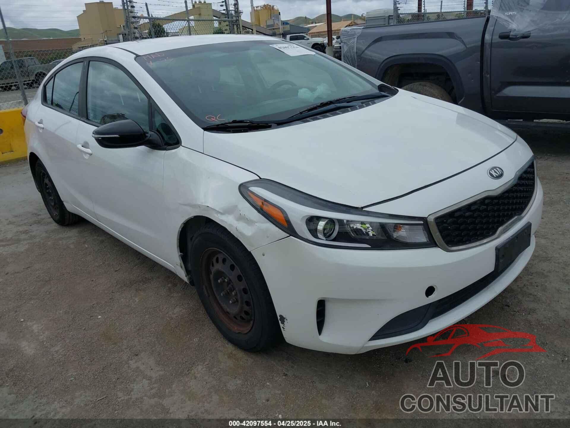 KIA FORTE 2018 - 3KPFL4A72JE164251