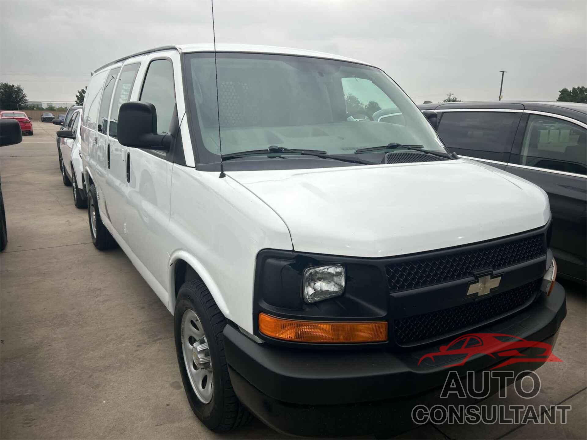CHEVROLET EXPRESS 1500 2014 - 1GCSGAFX4E1127463