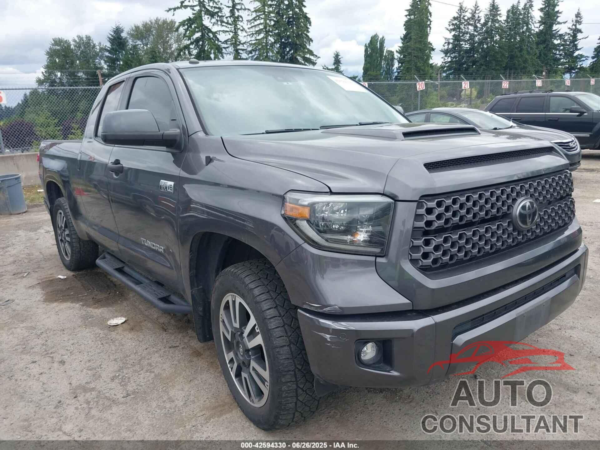 TOYOTA TUNDRA 2019 - 5TFUY5F18KX837757