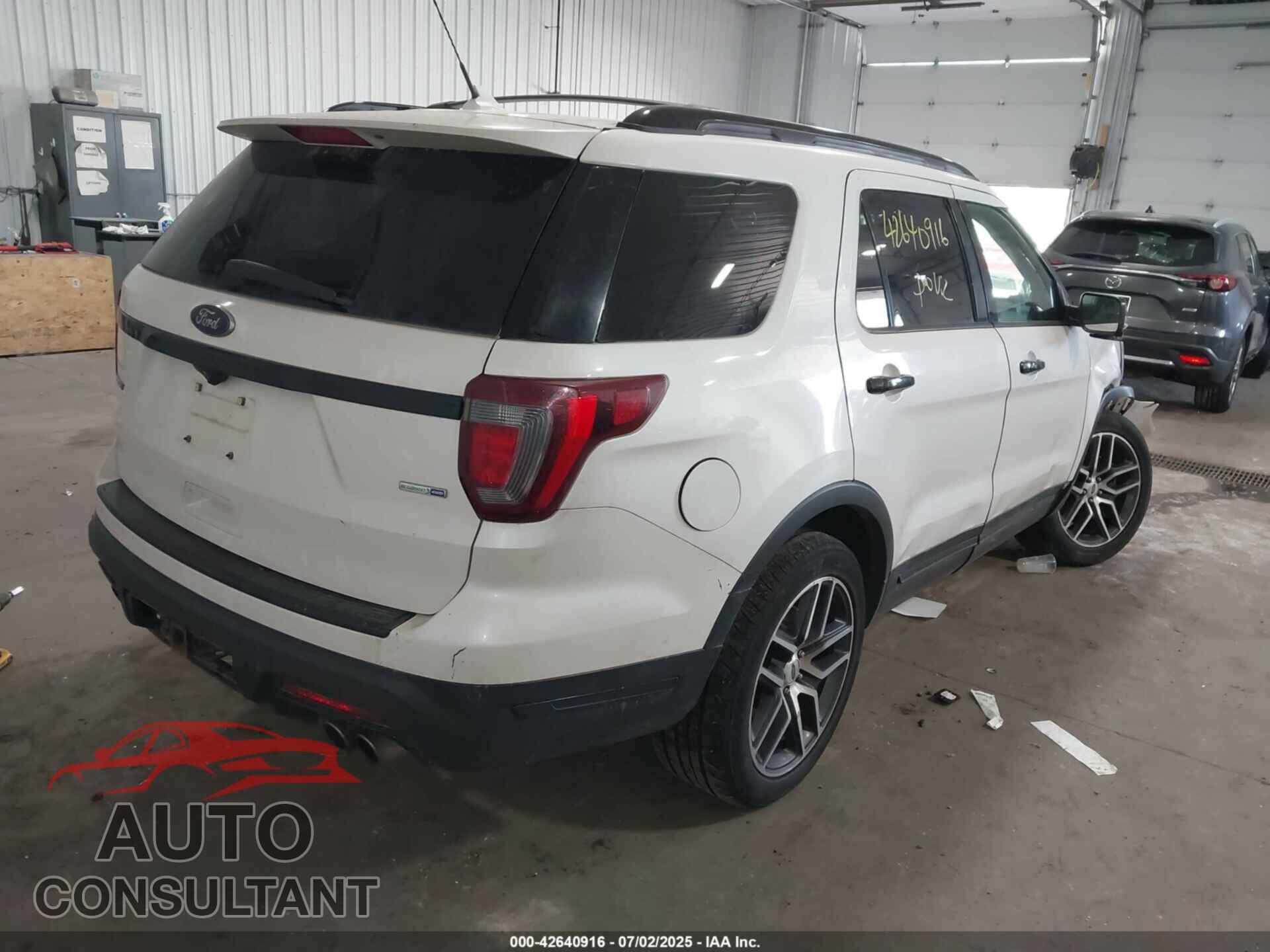 FORD EXPLORER 2018 - 1FM5K8GT8JGB13553