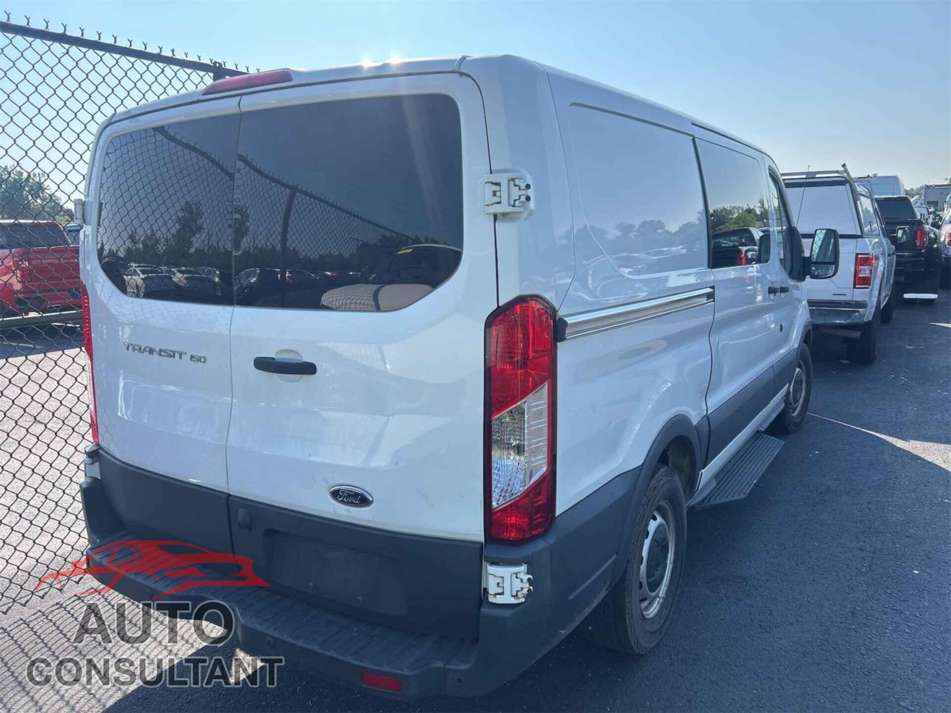 FORD TRANSIT 2017 - 1FTYE1YM3HKA84851