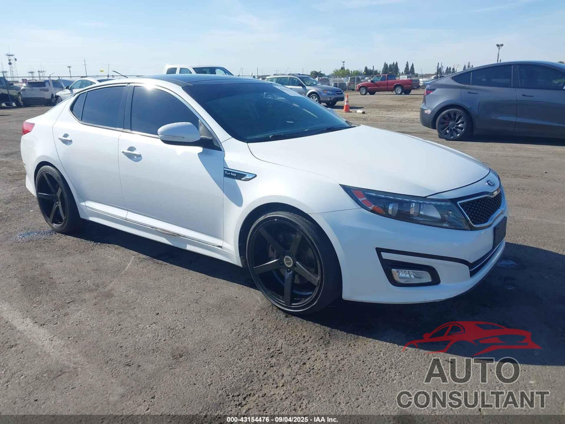 KIA OPTIMA 2015 - 5XXGR4A61FG502764