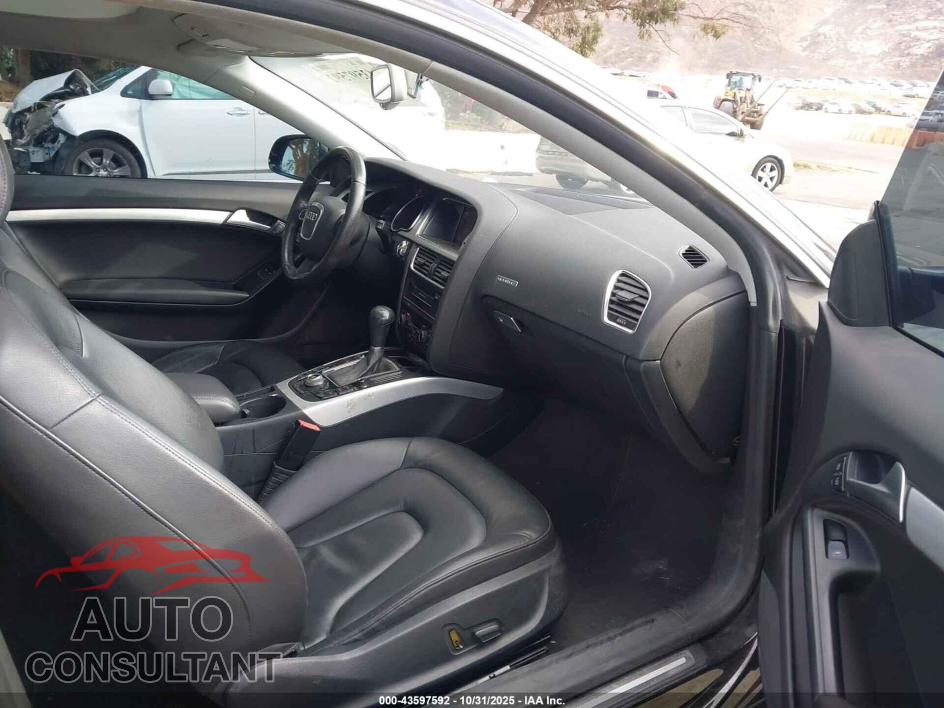 AUDI A5 2012 - WAULFAFR2CA004182