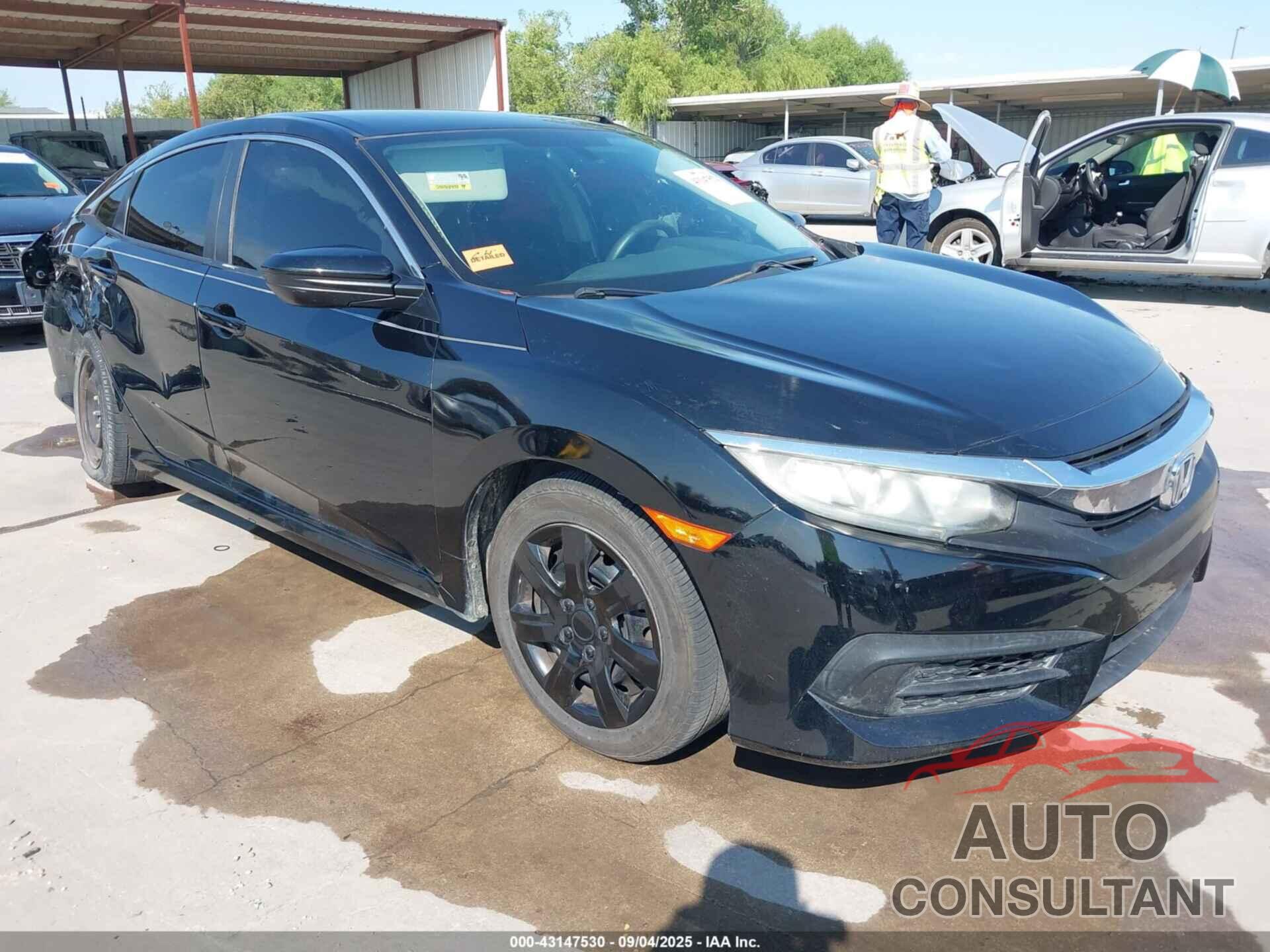 HONDA CIVIC 2018 - 19XFC2F58JE022837