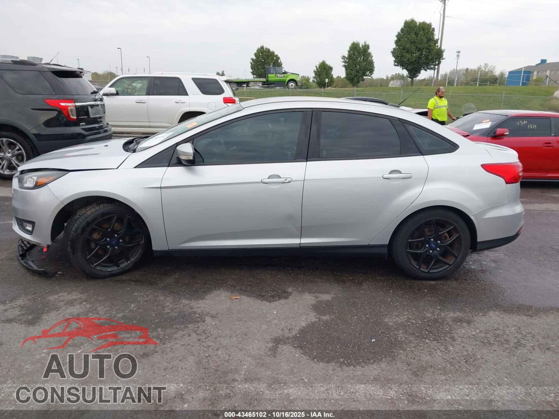 FORD FOCUS 2016 - 1FADP3F26GL234018