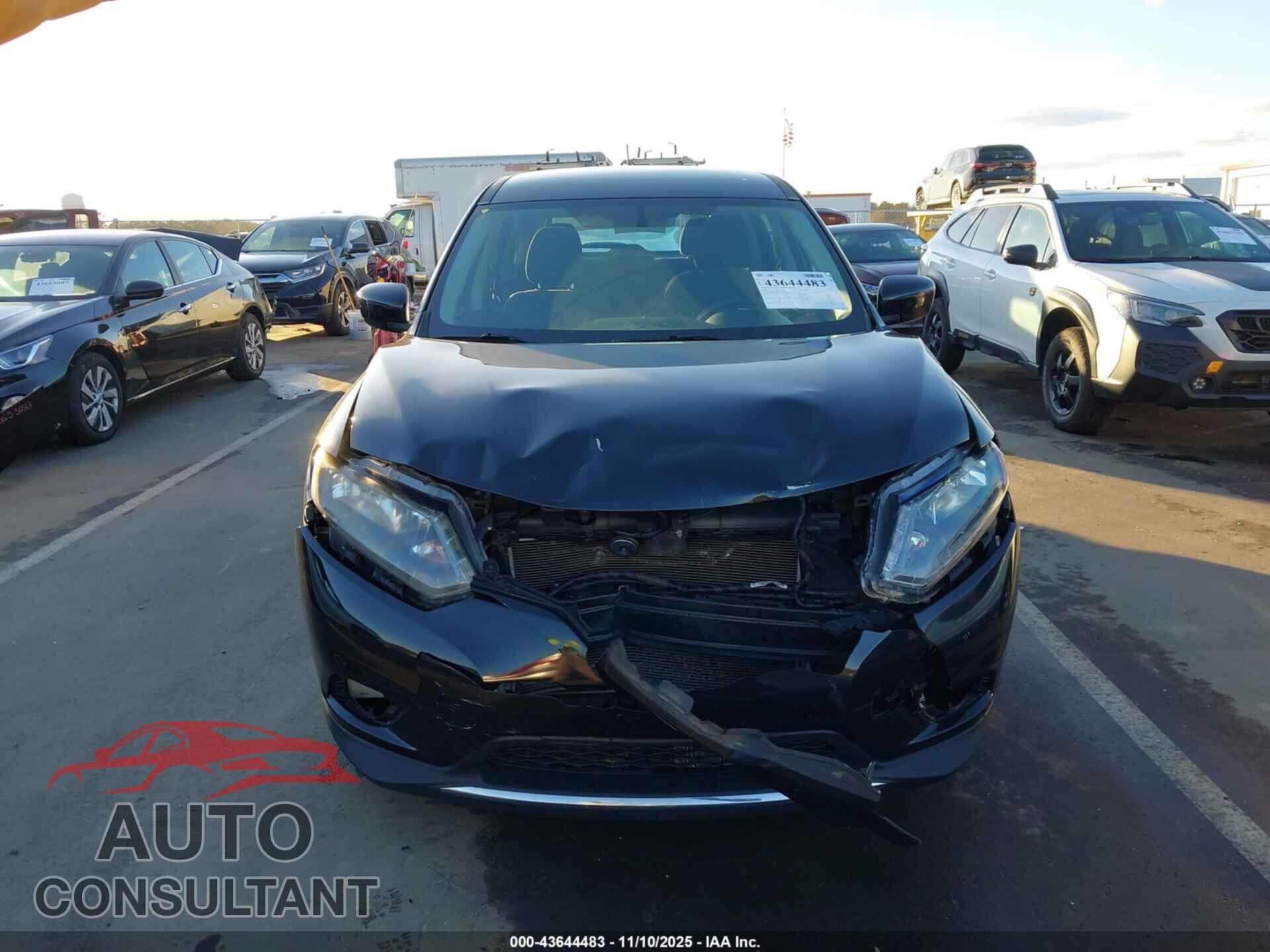 NISSAN ROGUE 2016 - KNMAT2MT6GP683304