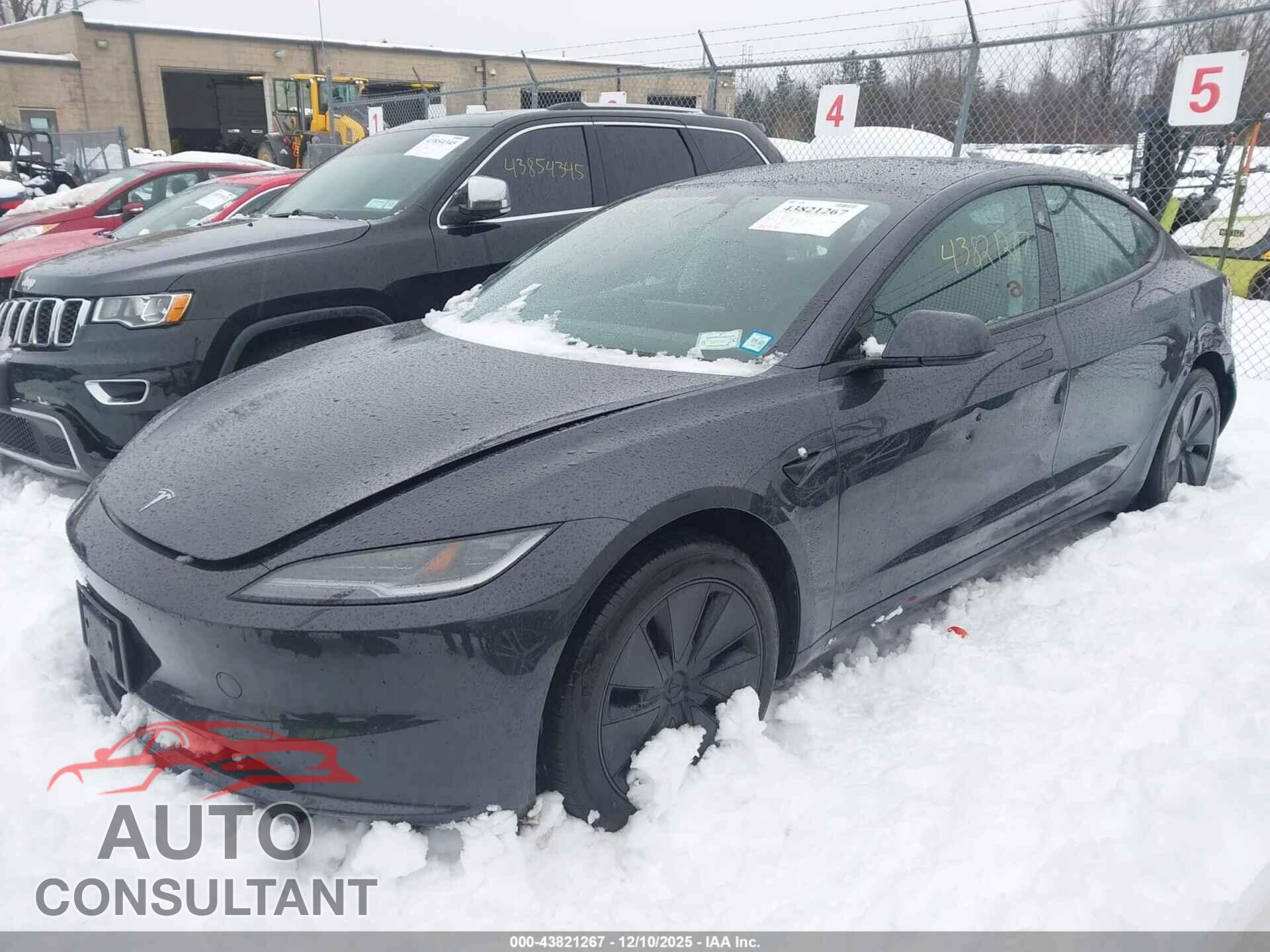 TESLA MODEL 3 2024 - 5YJ3E1EA9RF836295