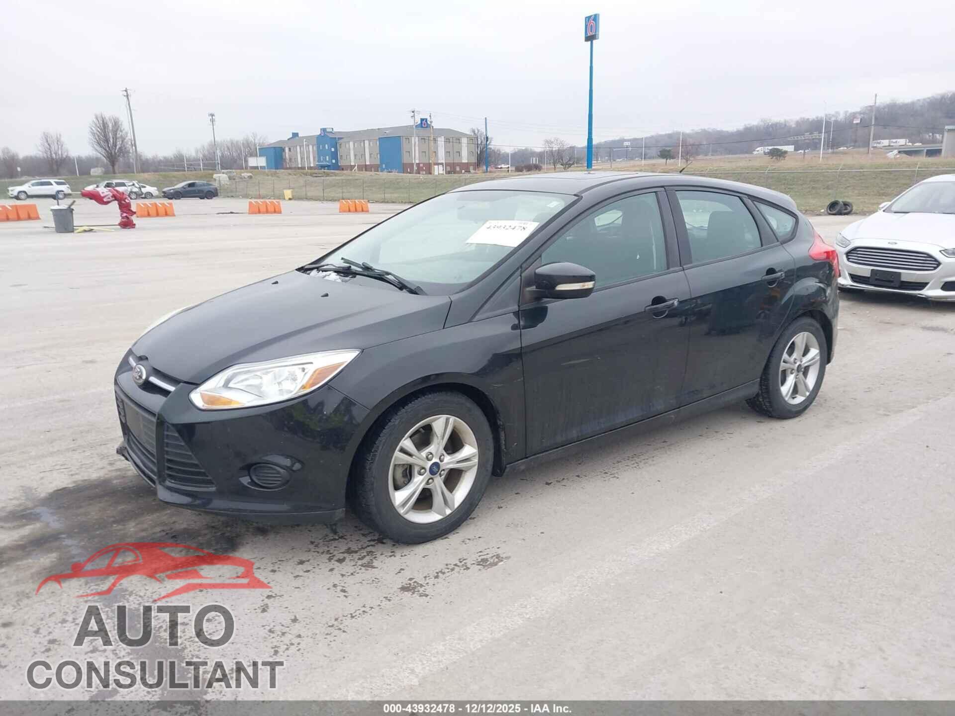 FORD FOCUS 2014 - 1FADP3K2XEL238530