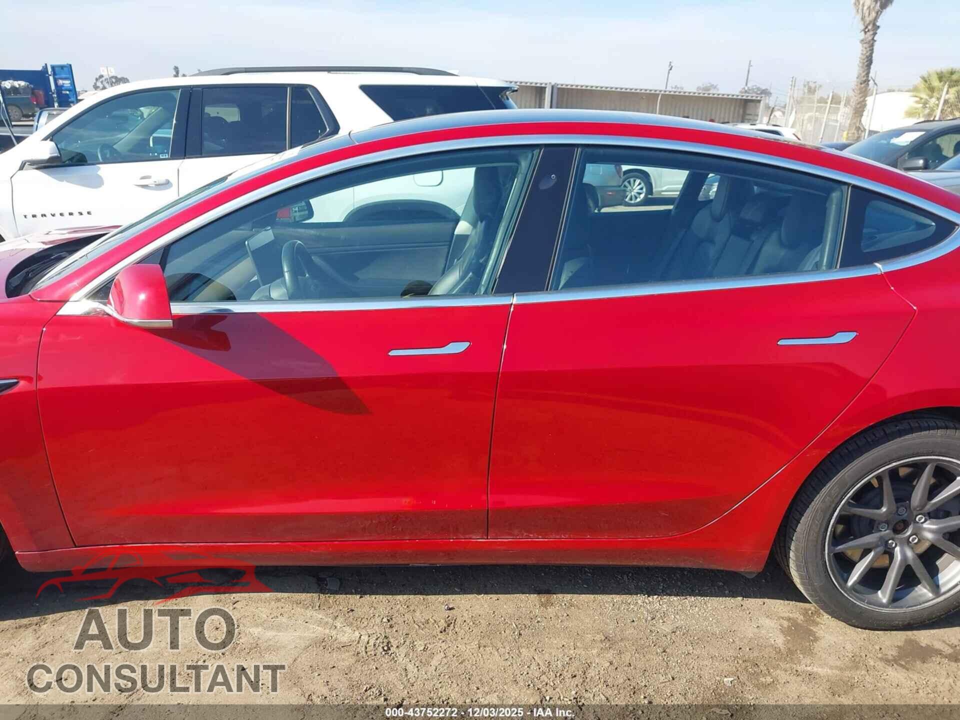 TESLA MODEL 3 2018 - 5YJ3E1EA5JF045962