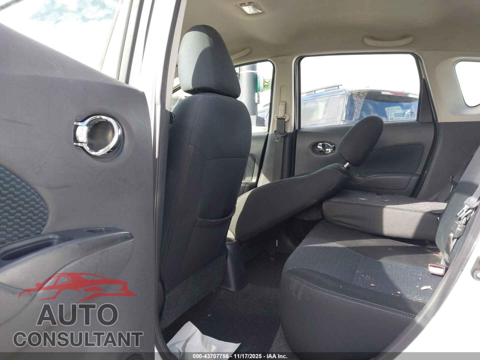 NISSAN VERSA NOTE 2015 - 3N1CE2CP8FL363454