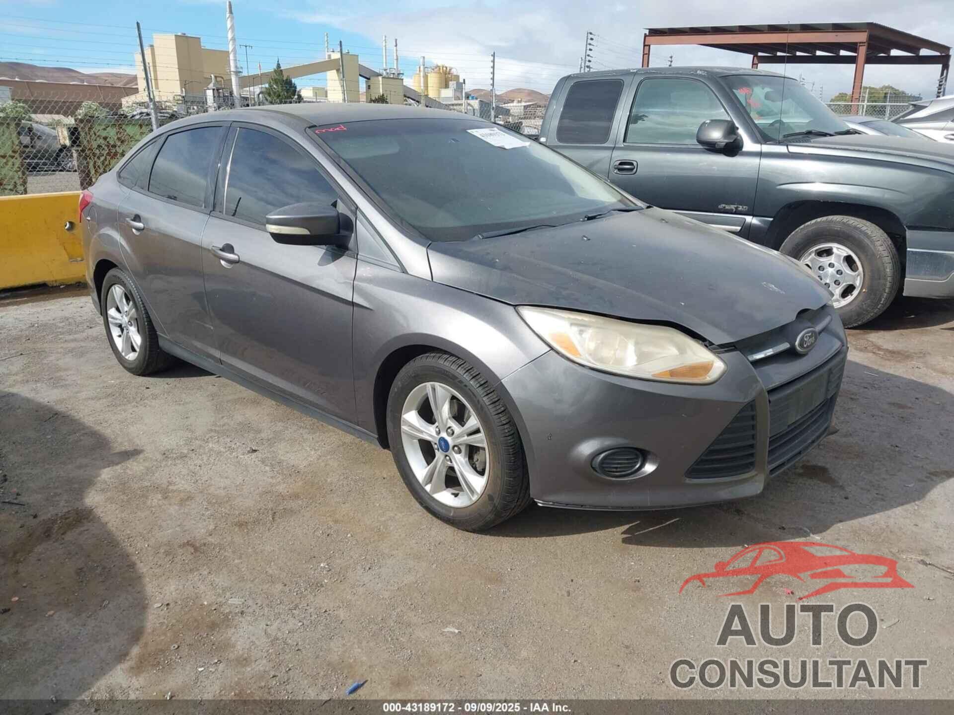 FORD FOCUS 2013 - 1FADP3F2XDL268166