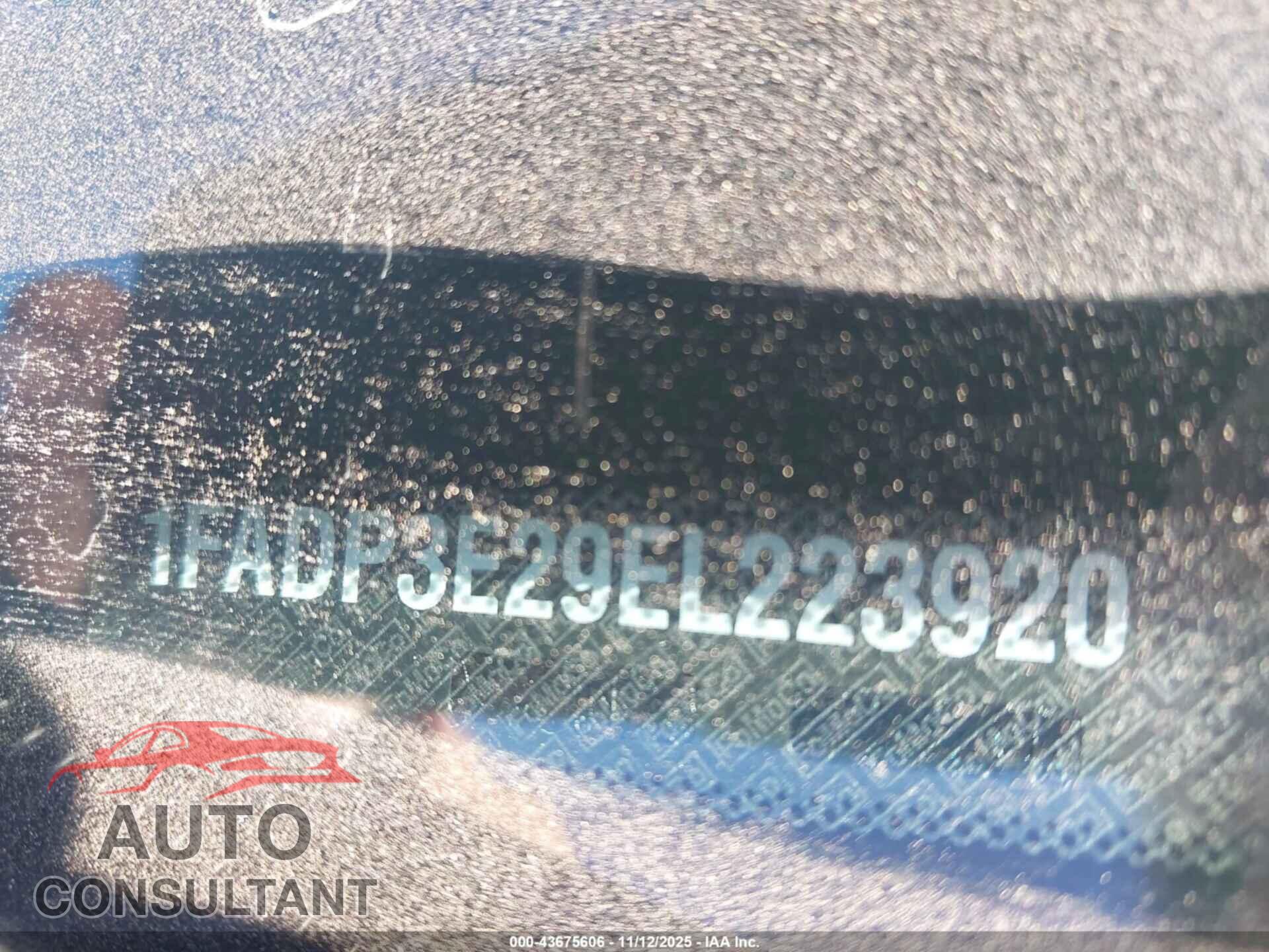 FORD FOCUS 2014 - 1FADP3E29EL223920