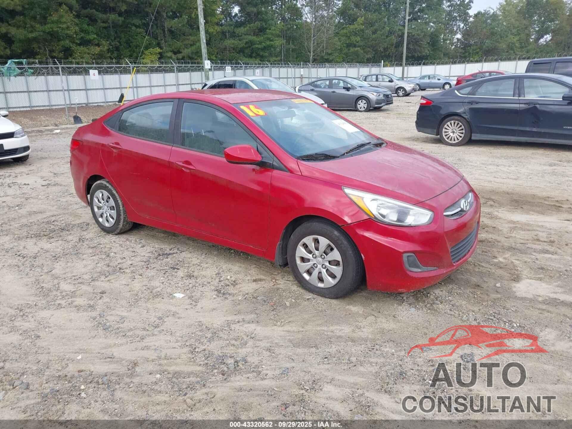 HYUNDAI ACCENT 2016 - KMHCT4AEXGU157524