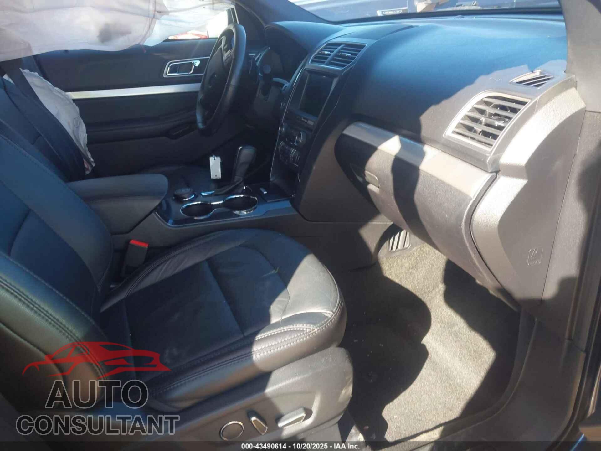 FORD EXPLORER 2017 - 1FM5K8D87HGD75428