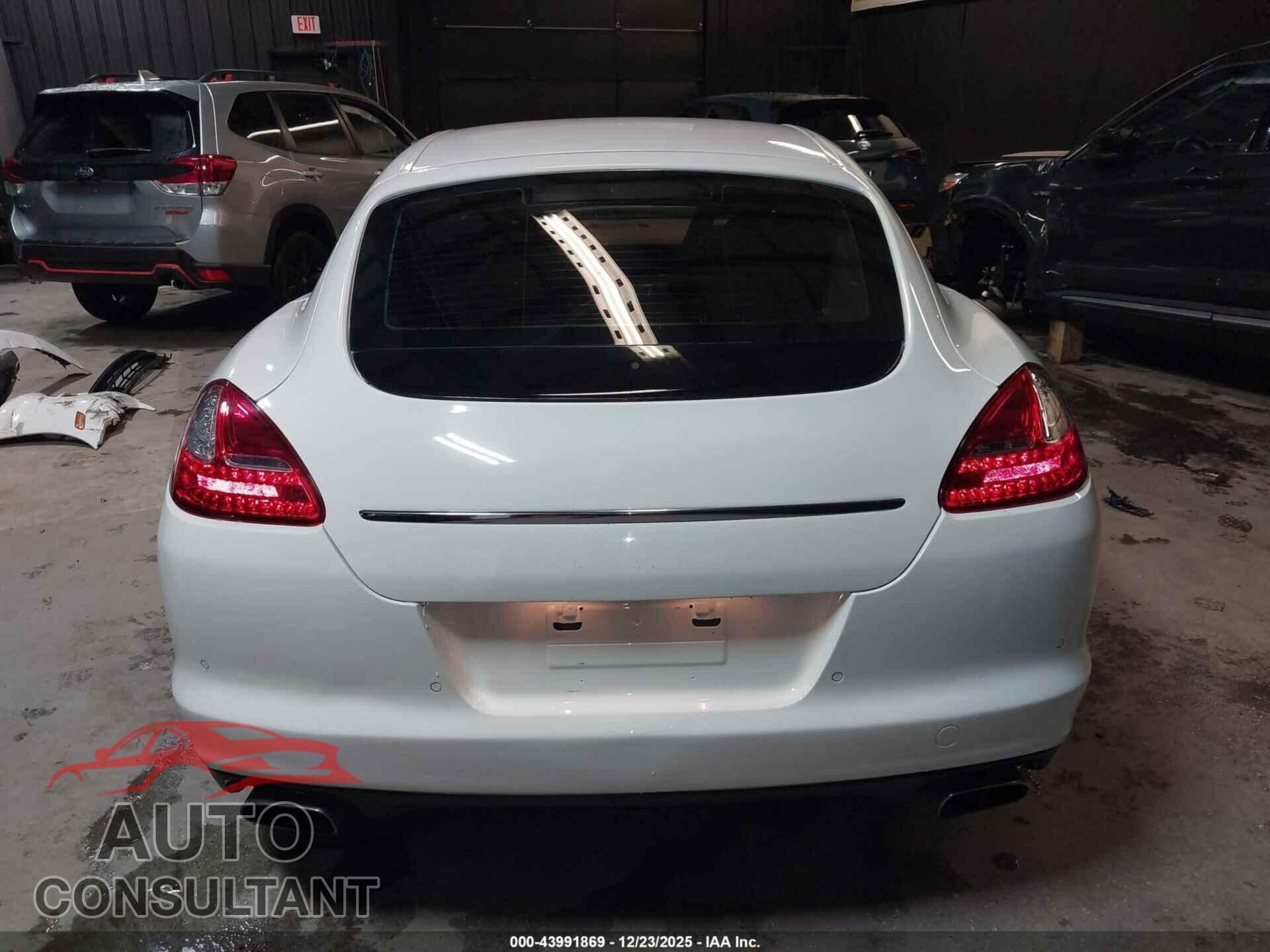 PORSCHE PANAMERA 2012 - WP0AA2A7XCL071024